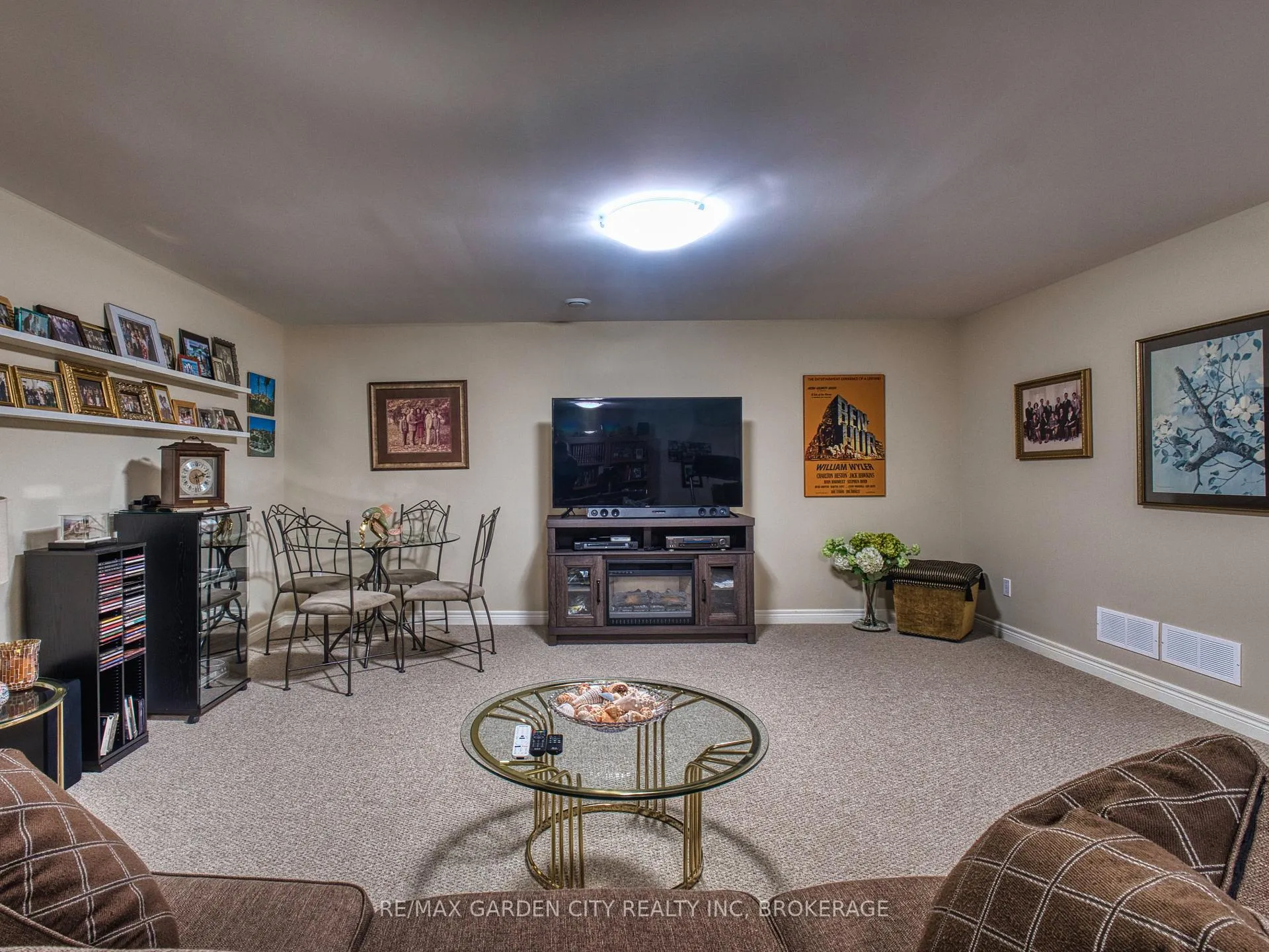 Photo 21 of Unit 15, 215 Vansickle Road, St. Catharines, Rykert/Vansickle — HOMEH