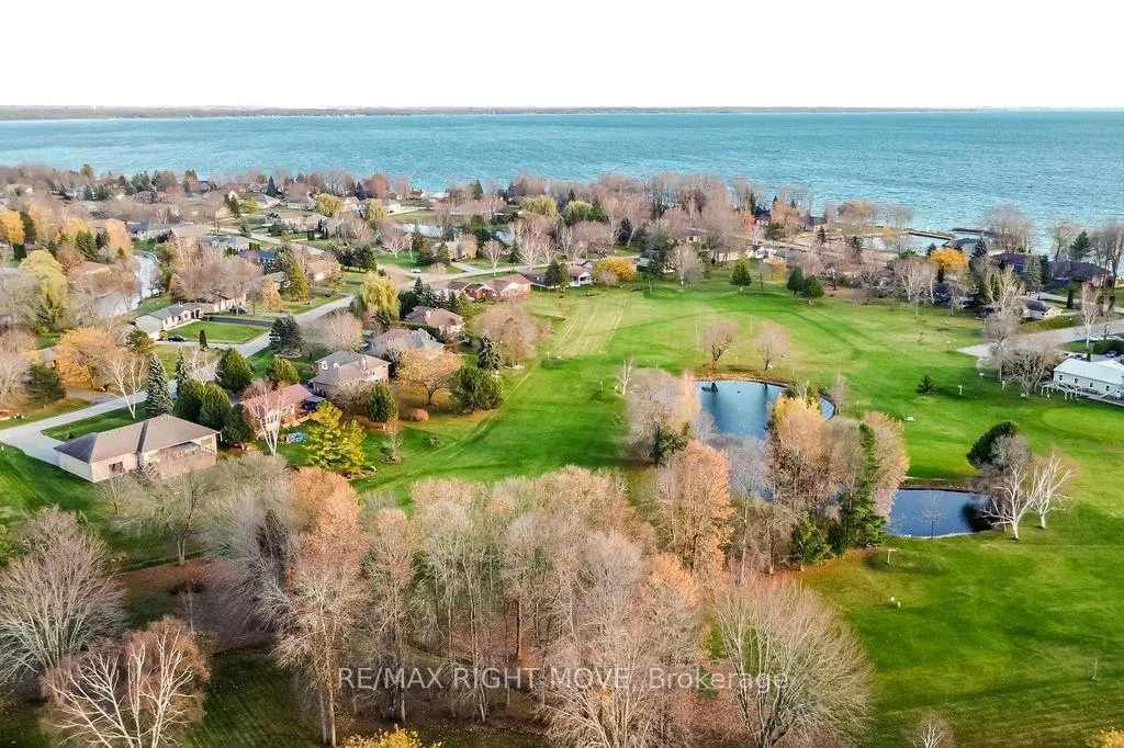 Photo 32 of 14 Sandlewood Trail, Ramara, Brechin — HOMEH