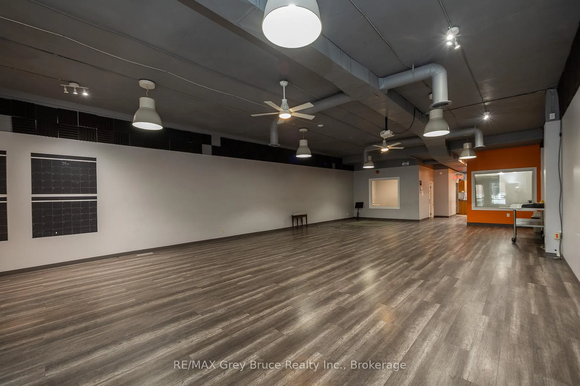 Photo 8 of 827 2nd Avenue E, Owen Sound — HOMEH