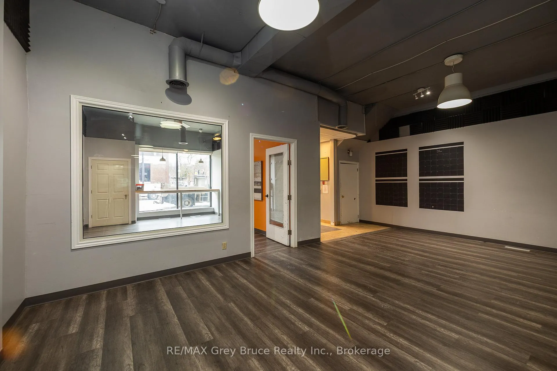 Photo 11 of 827 2nd Avenue E, Owen Sound — HOMEH