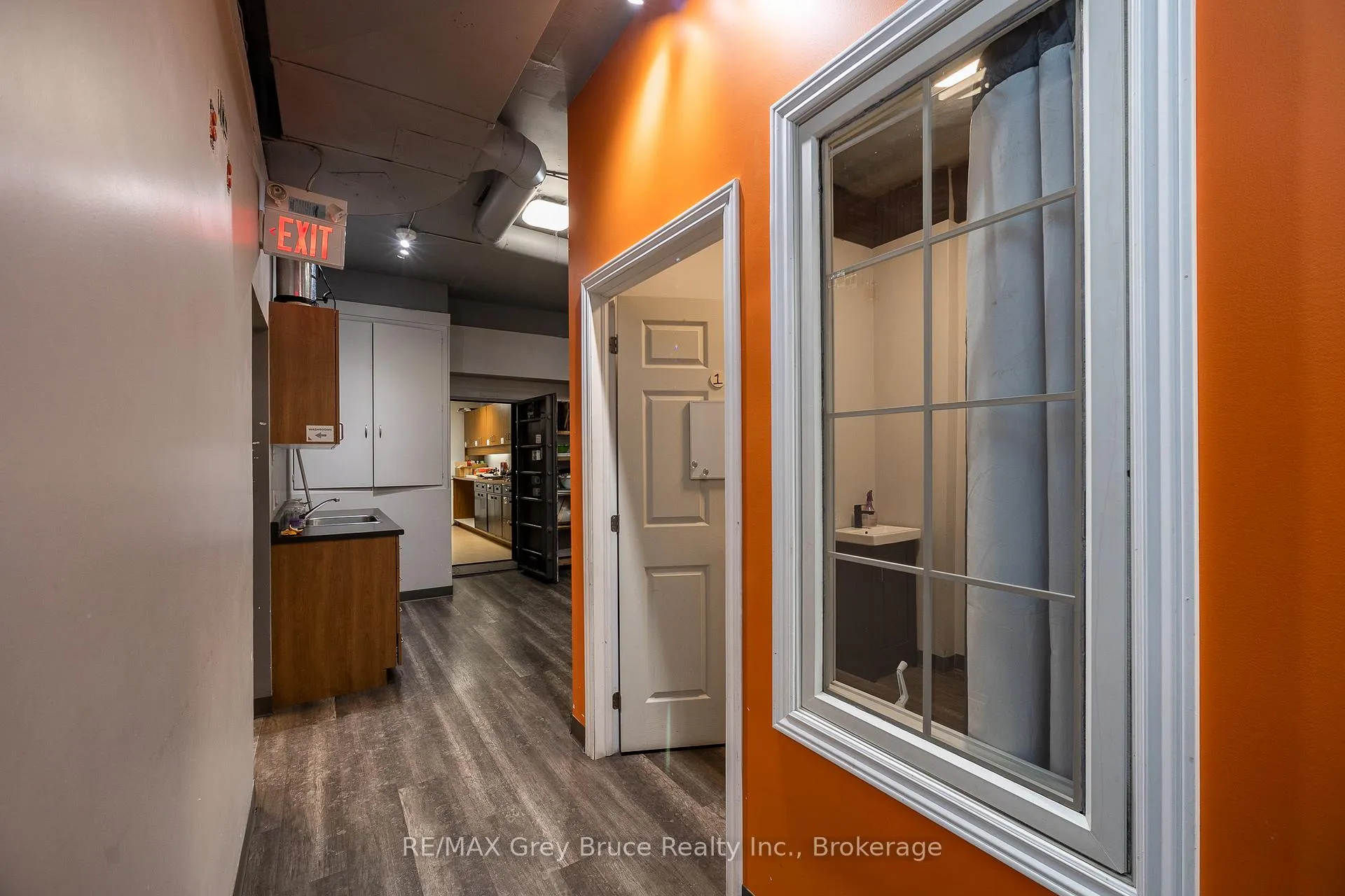 Photo 20 of 827 2nd Avenue E, Owen Sound — HOMEH