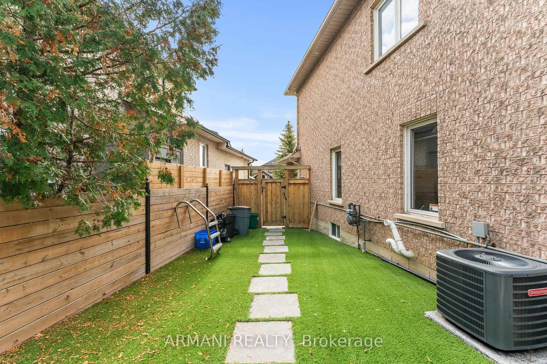 Photo 50 of 42 St Michele Place, Vaughan, Islington Woods — HOMEH