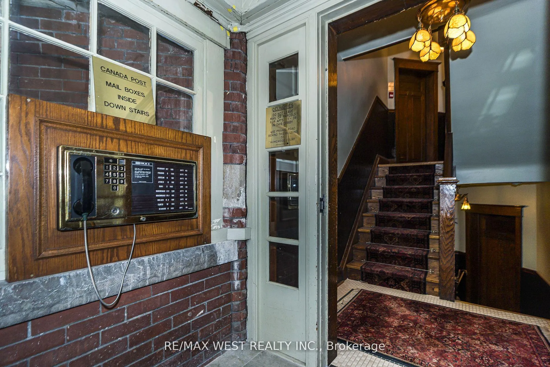 Photo 3 of 9A Humewood Drive, Toronto, Humewood-Cedarvale — HOMEH