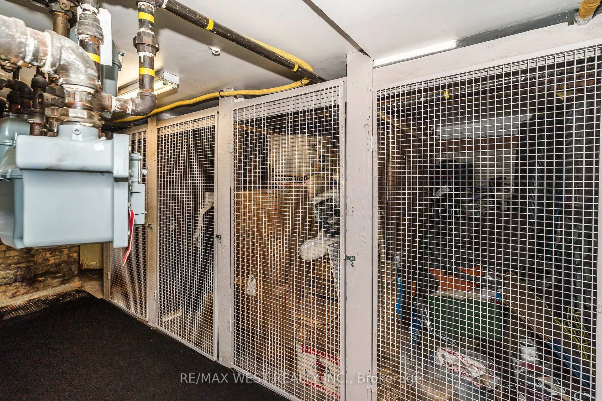 Photo 43 of 9A Humewood Drive, Toronto, Humewood-Cedarvale — HOMEH