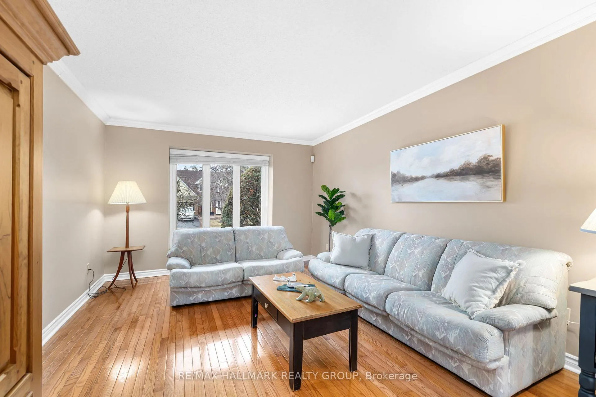 Photo 5 of 906 Chaleur Way, Ottawa, Convent Glen — HOMEH