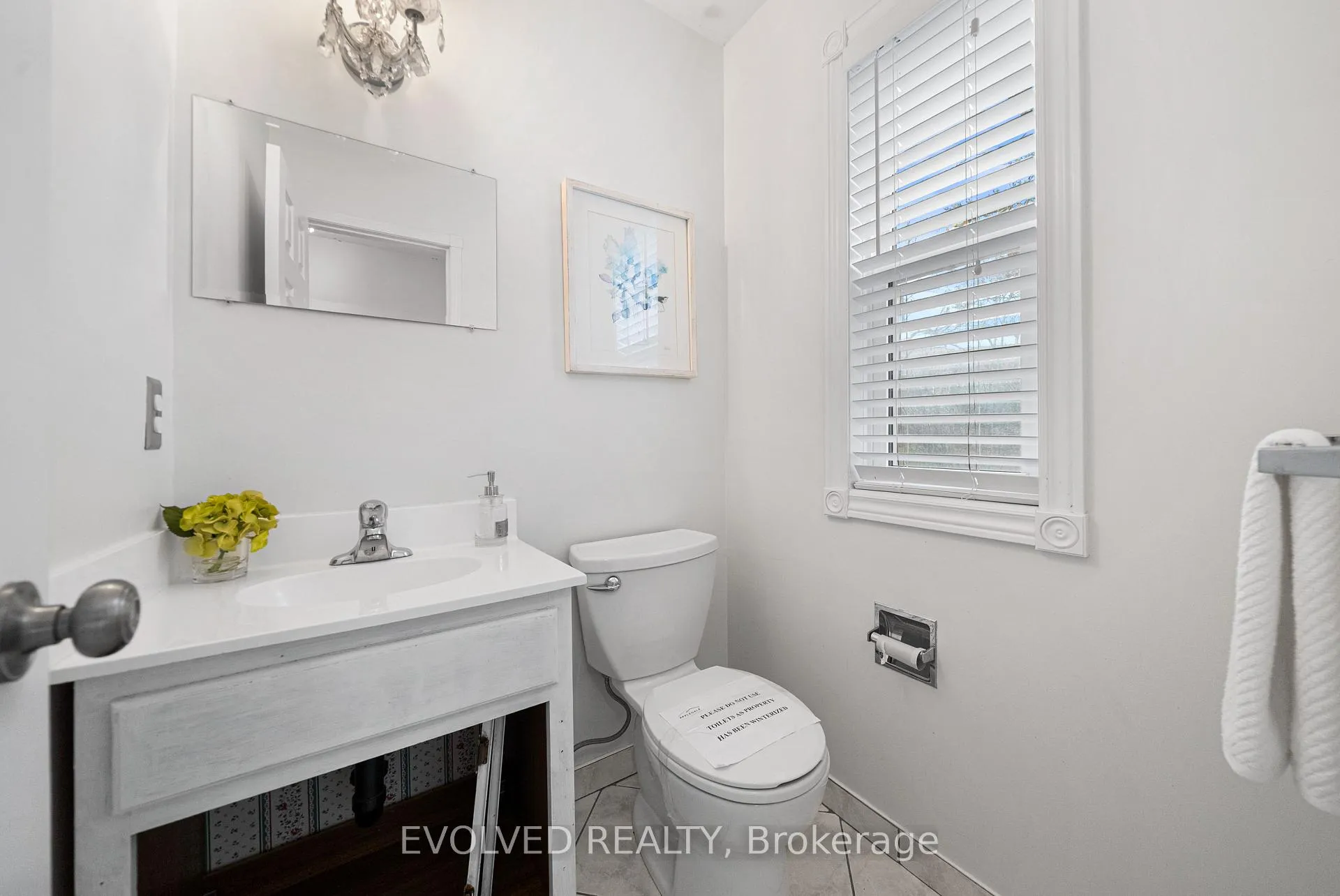 Photo 10 of Unit 1, 4192 Longmoor Drive, Burlington, Shoreacres — HOMEH