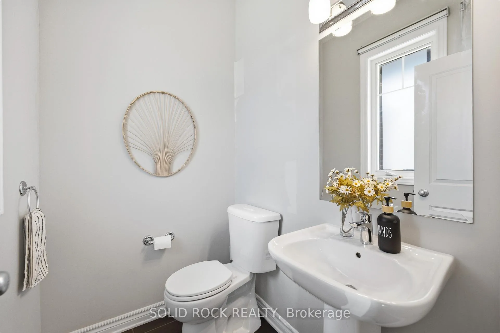 Photo 6 of 154 Westover Crescent, Ottawa, Kanata - Kanata Lakes/Heritage Hills — HOMEH