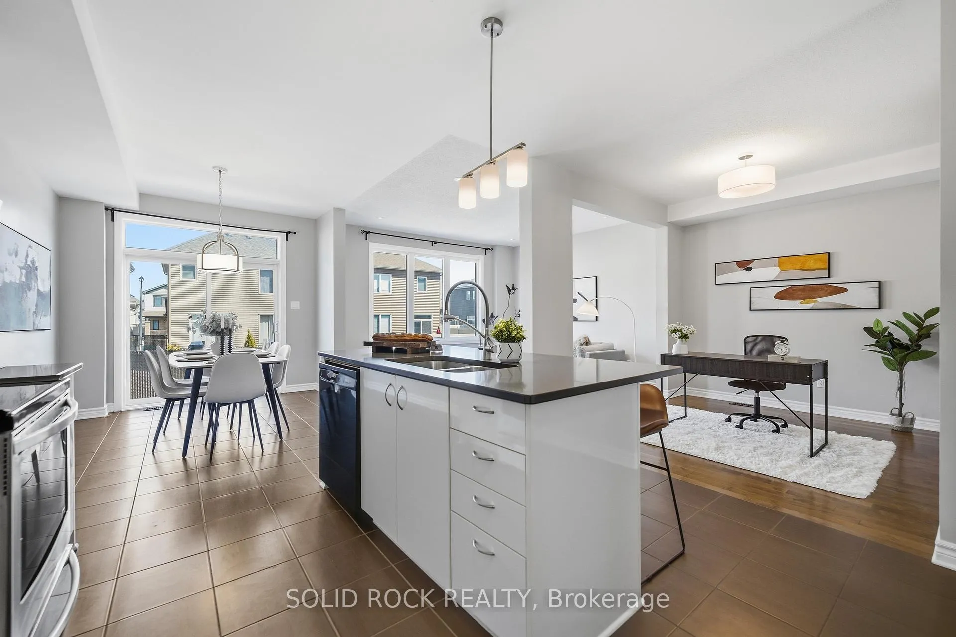 Photo 9 of 154 Westover Crescent, Ottawa, Kanata - Kanata Lakes/Heritage Hills — HOMEH