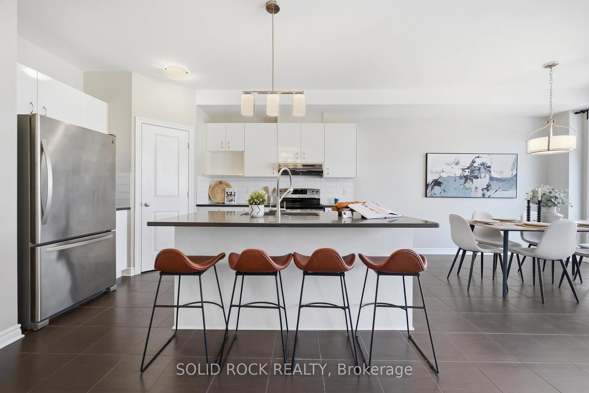 Photo 10 of 154 Westover Crescent, Ottawa, Kanata - Kanata Lakes/Heritage Hills — HOMEH