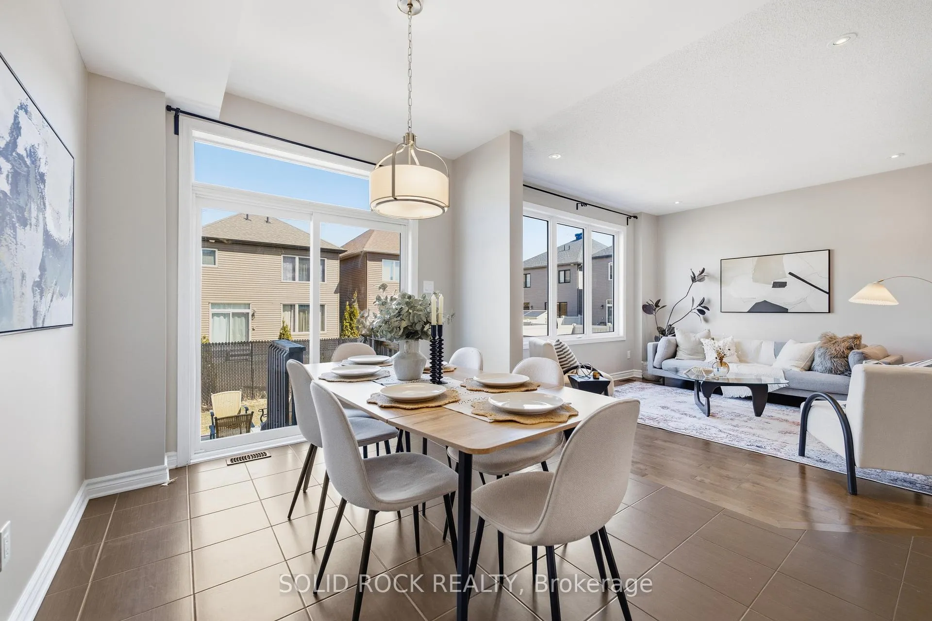 Photo 18 of 154 Westover Crescent, Ottawa, Kanata - Kanata Lakes/Heritage Hills — HOMEH