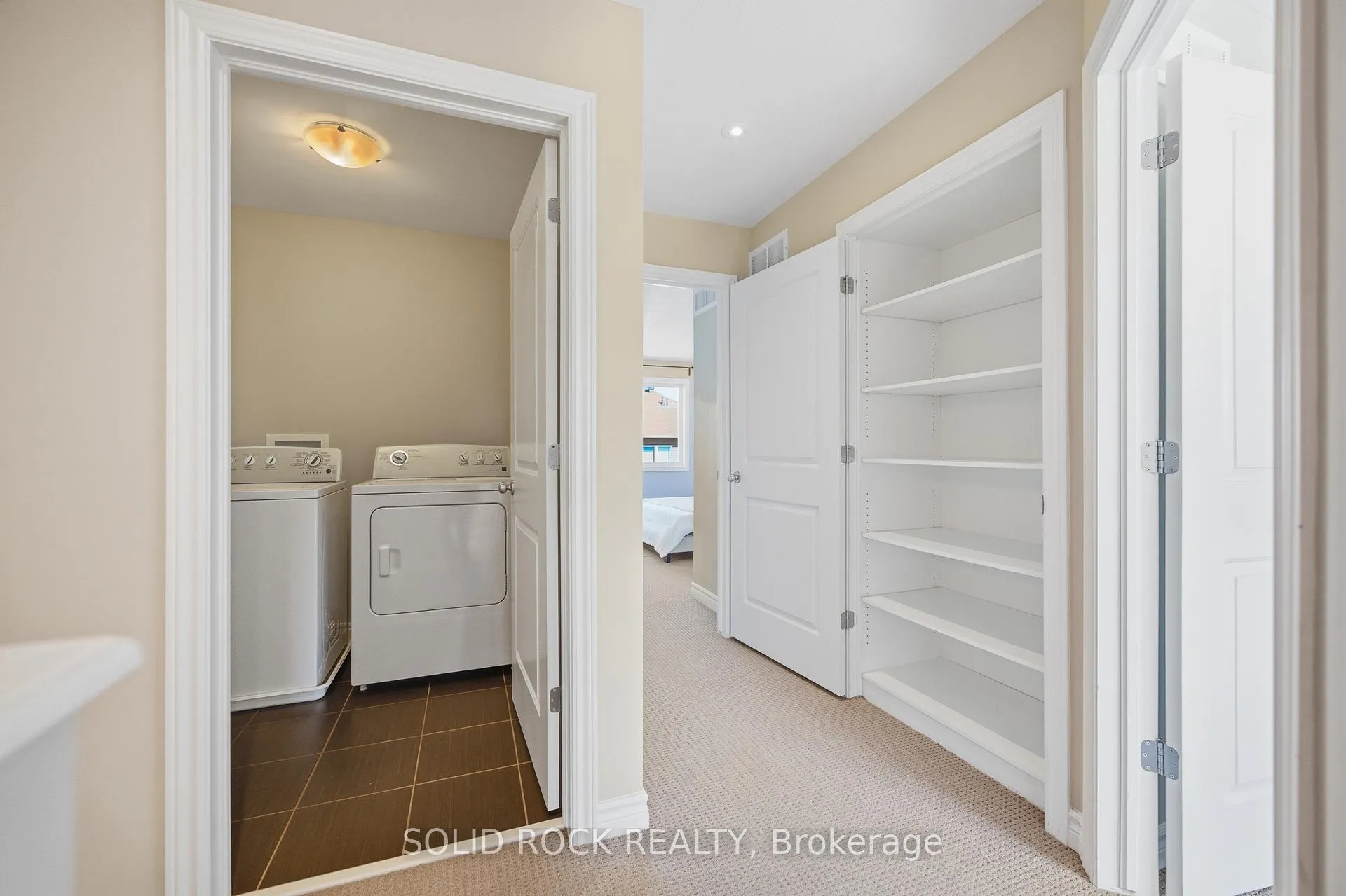 Photo 30 of 154 Westover Crescent, Ottawa, Kanata - Kanata Lakes/Heritage Hills — HOMEH