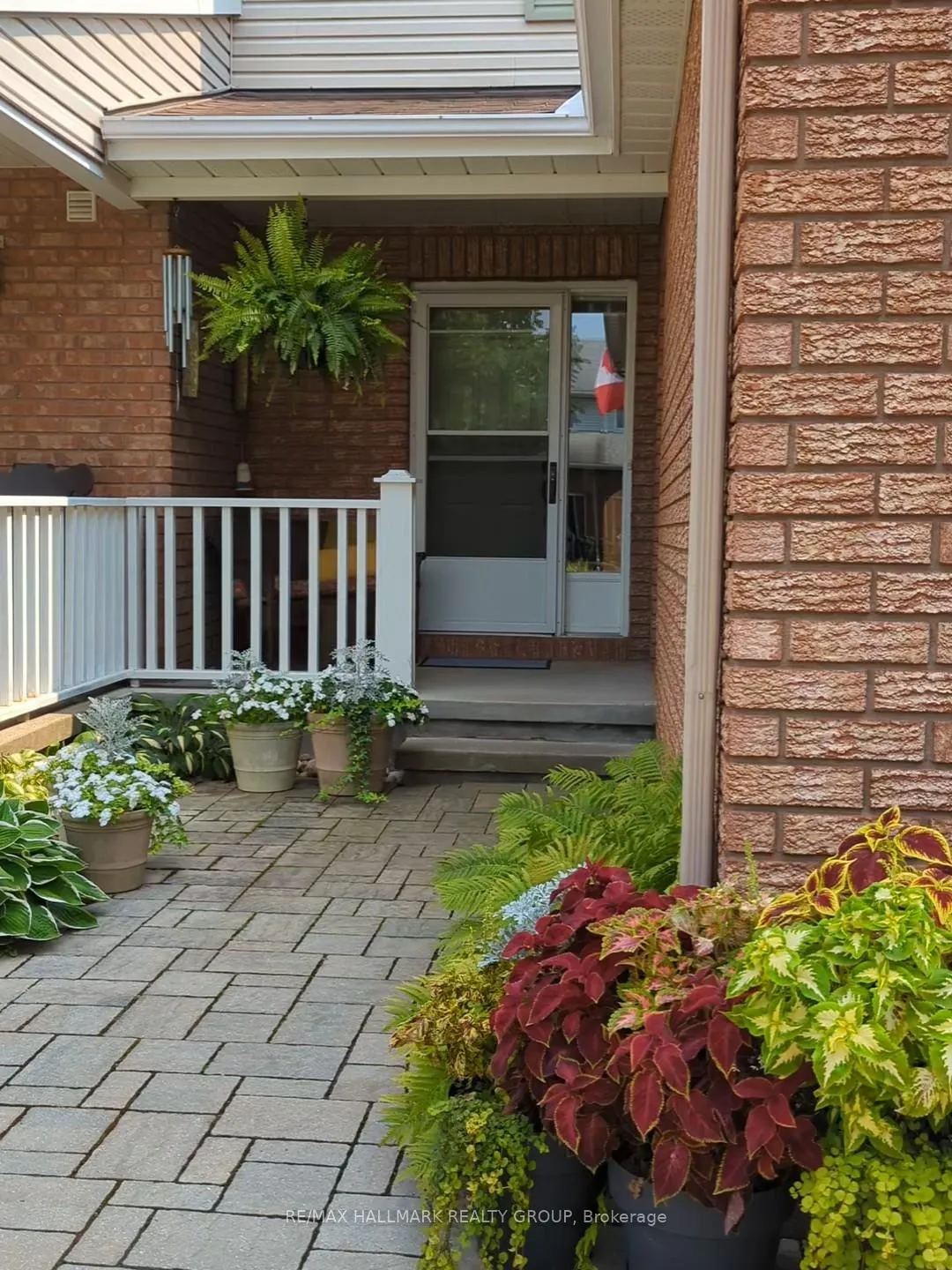 Photo 2 of 155 Markland Crescent, Ottawa, Barrhaven East — HOMEH