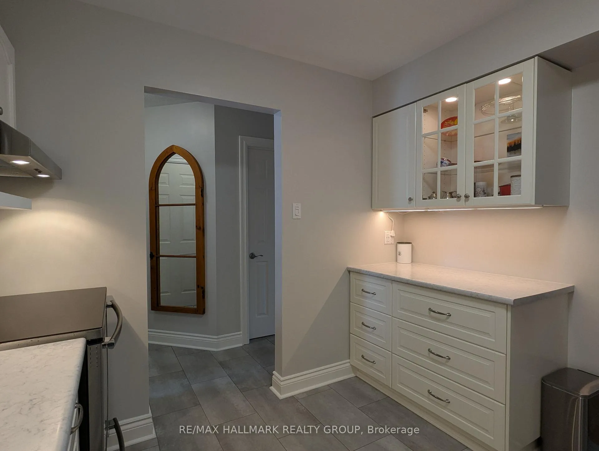 Photo 12 of 155 Markland Crescent, Ottawa, Barrhaven East — HOMEH