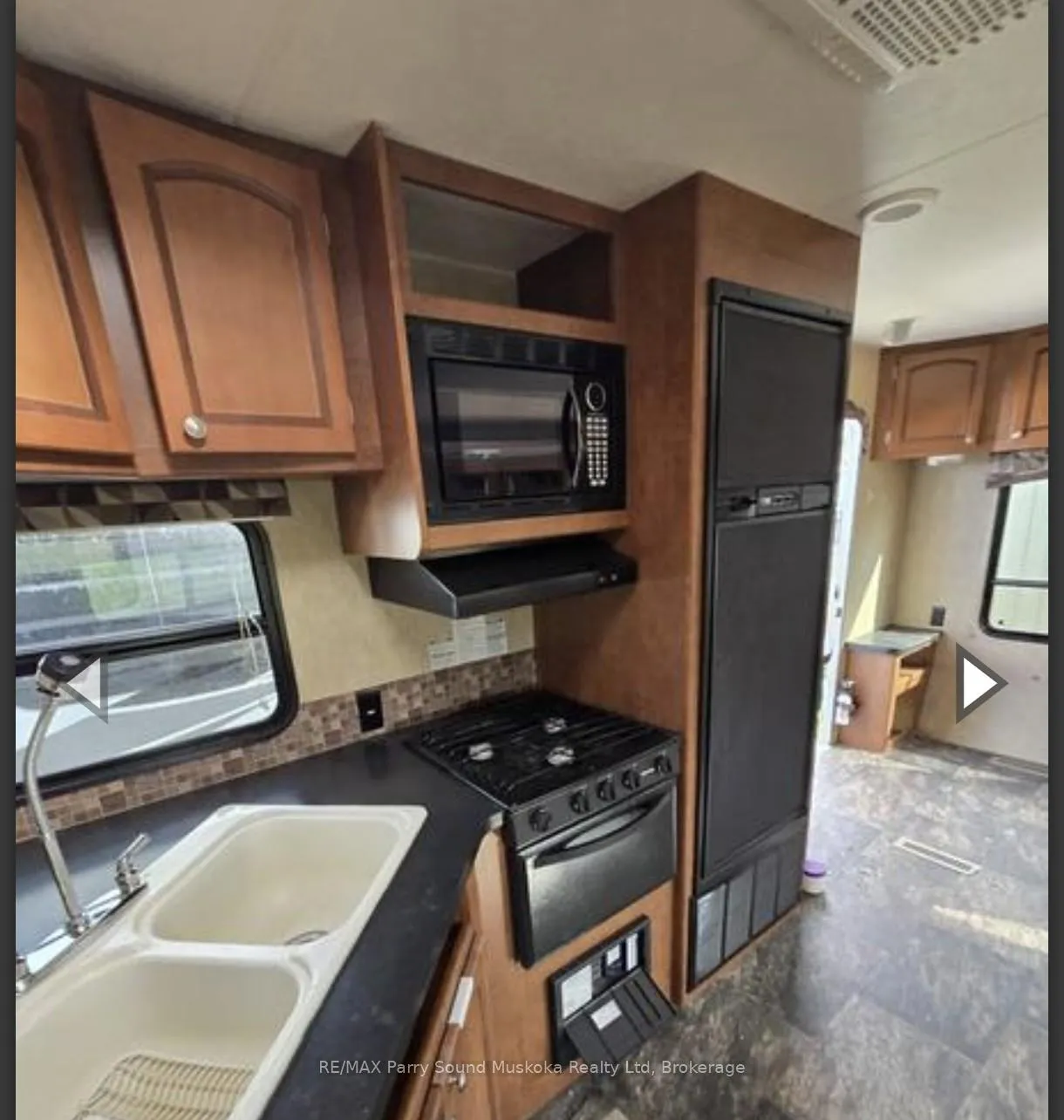 Photo 16 of 1035B 520 Highway N, Whitestone — HOMEH