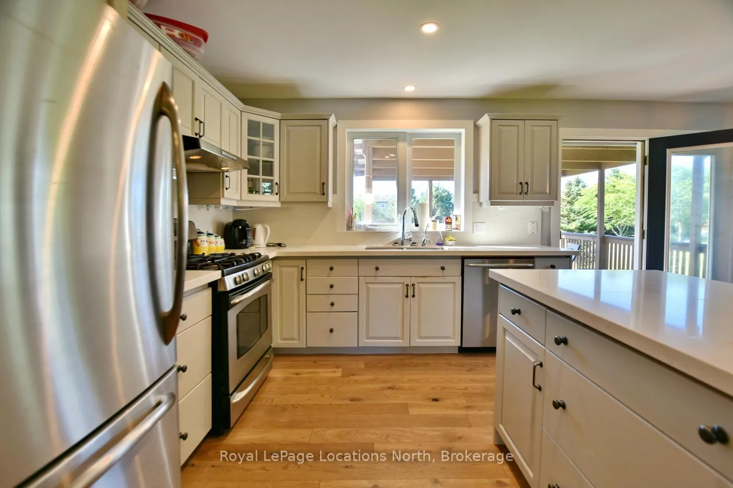 Photo 22 of 44 Donald Avenue, Clearview, Nottawa — HOMEH