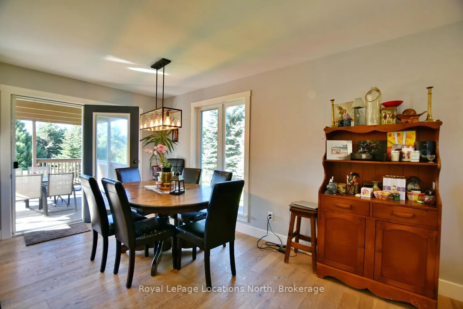 Photo 24 of 44 Donald Avenue, Clearview, Nottawa — HOMEH