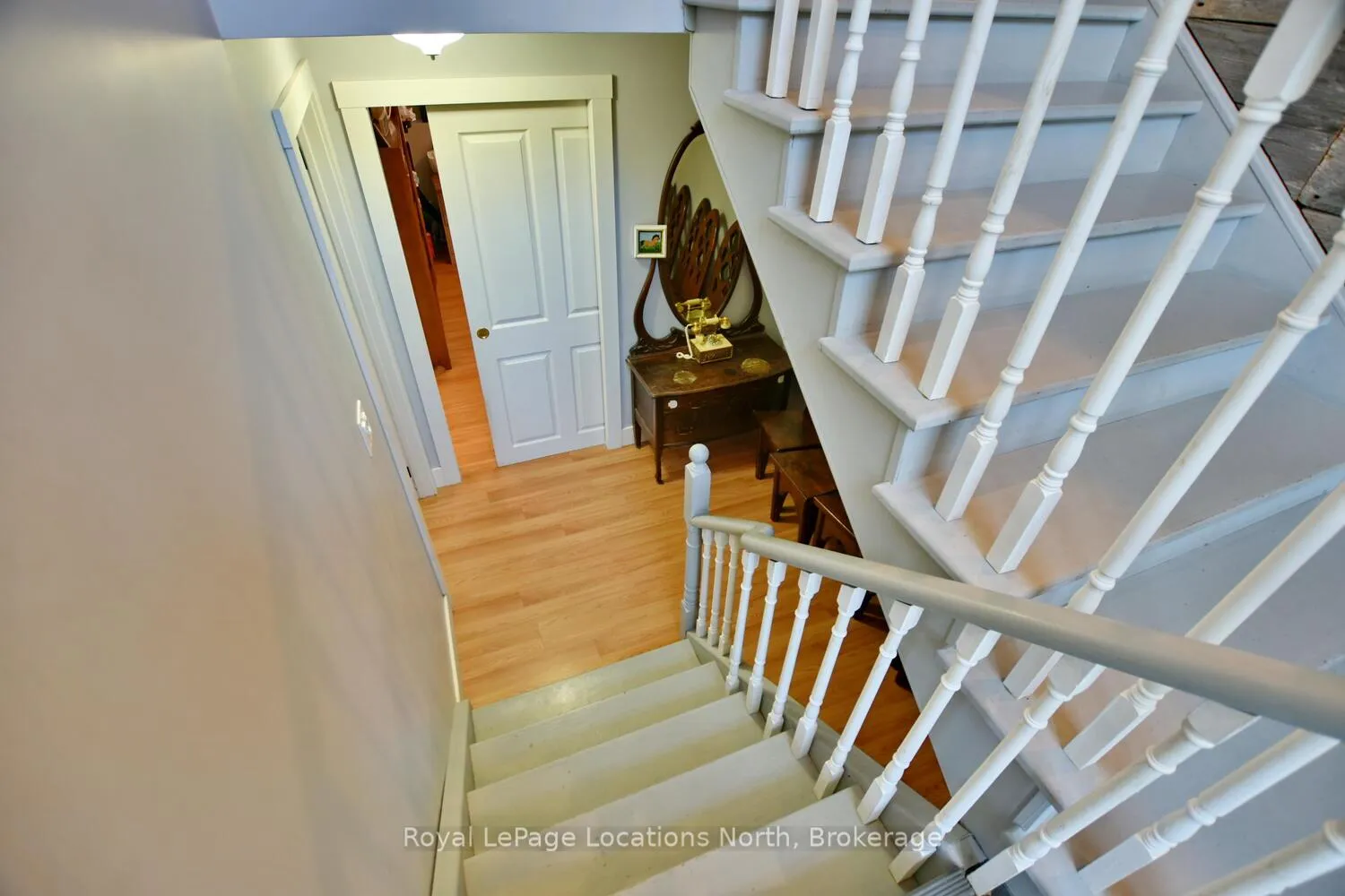 Photo 34 of 44 Donald Avenue, Clearview, Nottawa — HOMEH