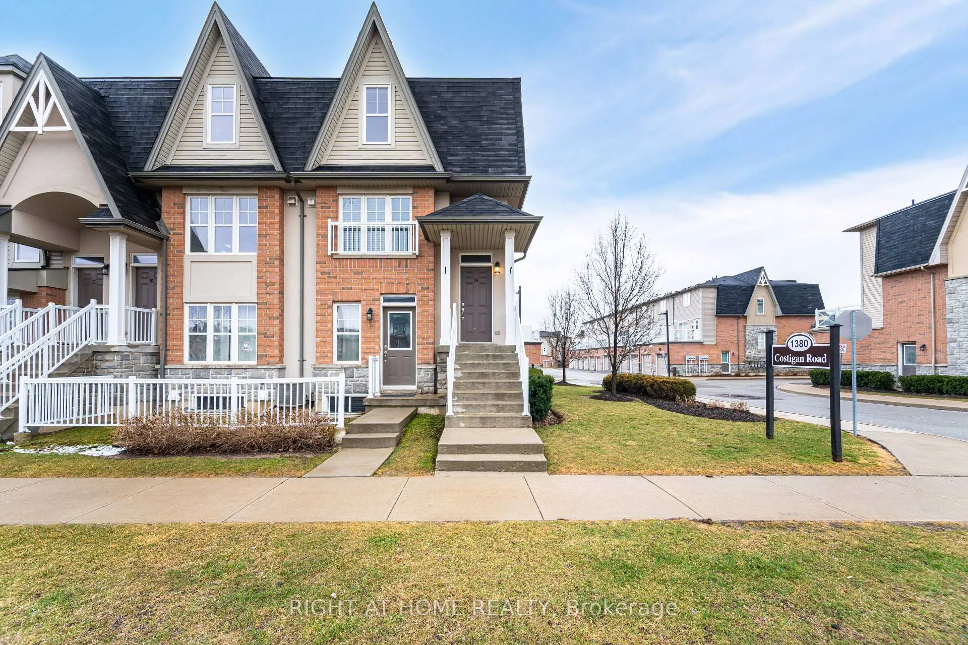 Front of Unit 18, 1380 Costigan Road