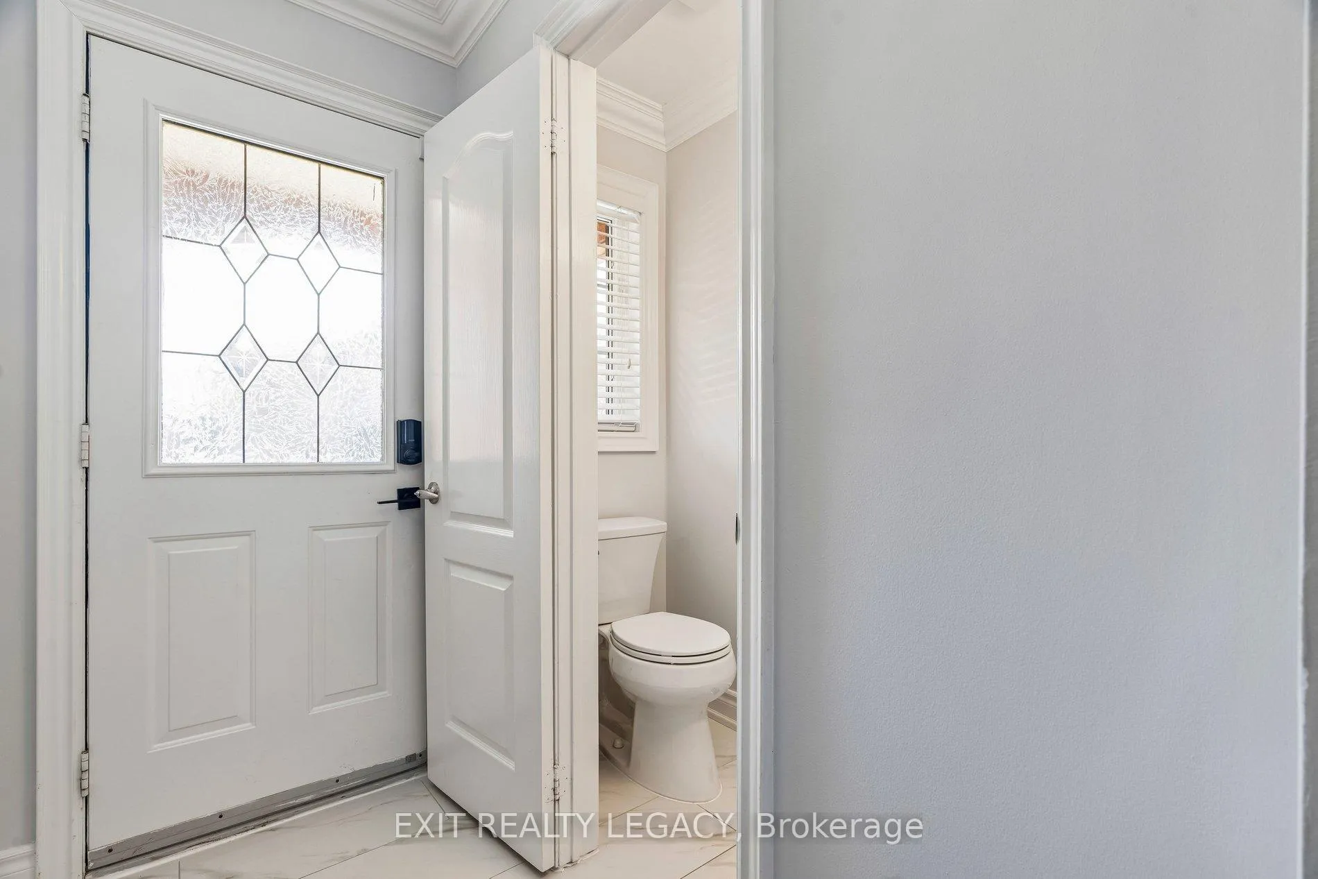 Photo 24 of 20 Lucena Crescent, Vaughan, Maple — HOMEH