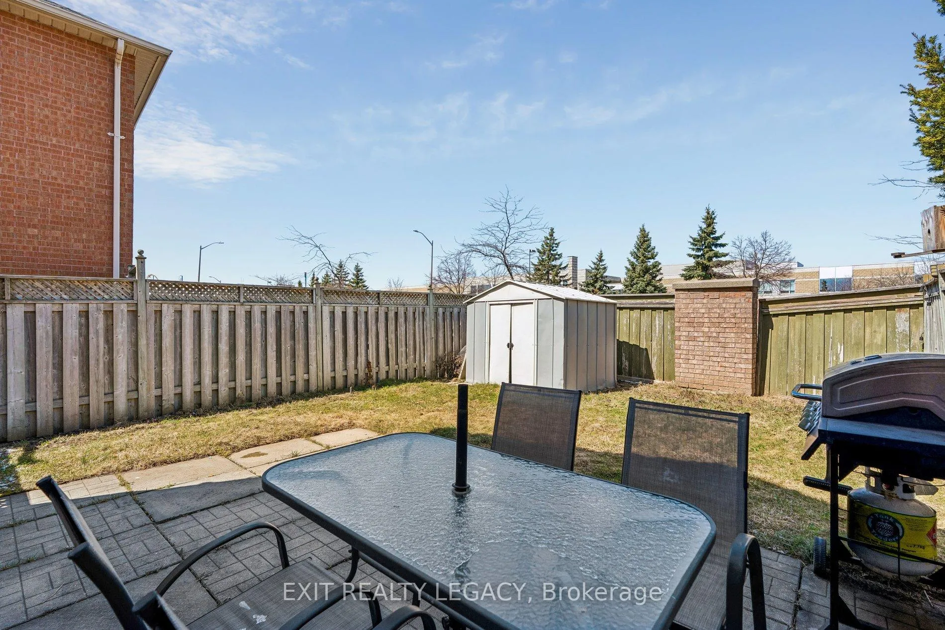 Photo 48 of 20 Lucena Crescent, Vaughan, Maple — HOMEH