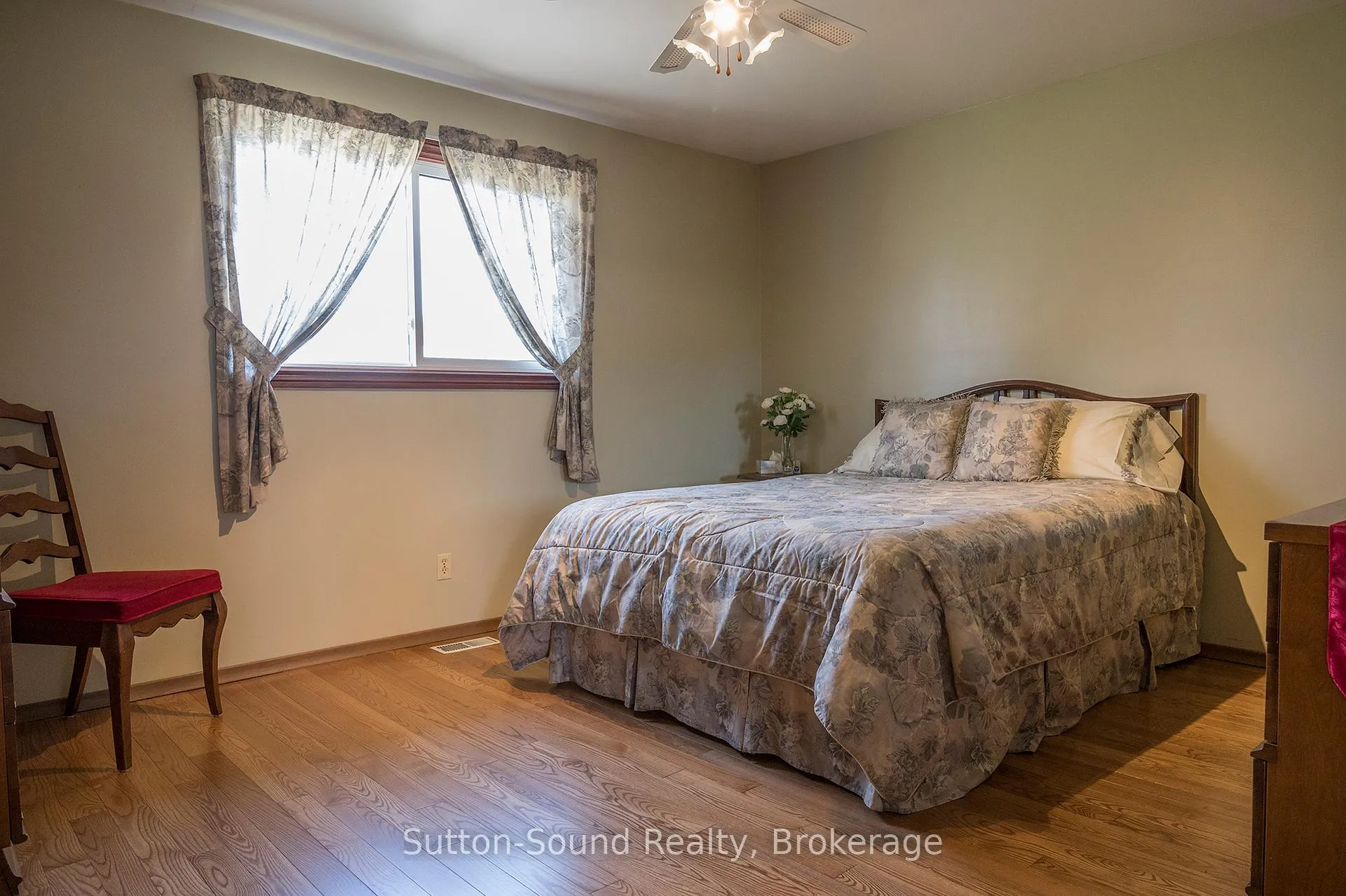 Photo 17 of 458523 8 Concession, Meaford — HOMEH