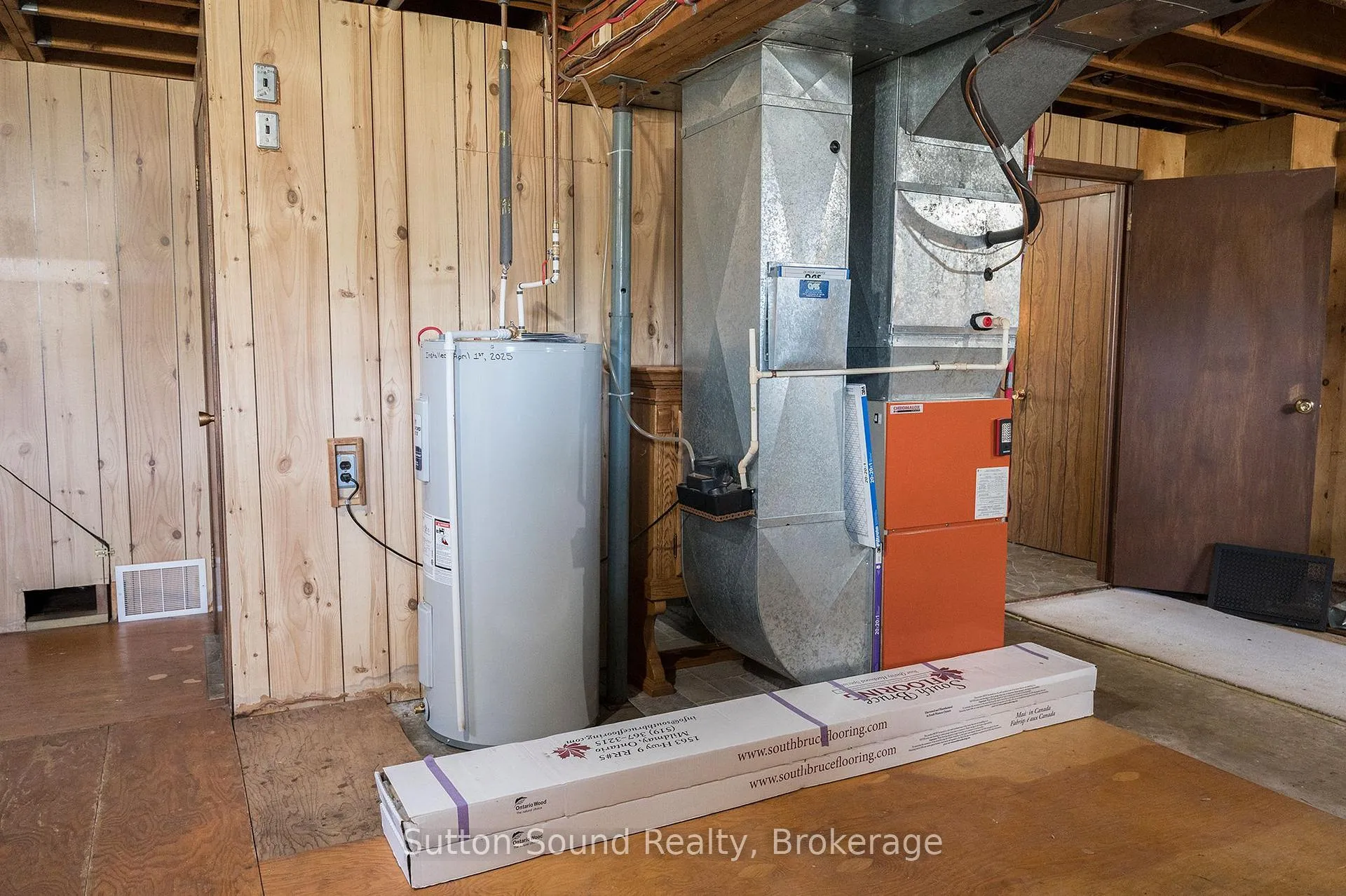 Photo 25 of 458523 8 Concession, Meaford — HOMEH