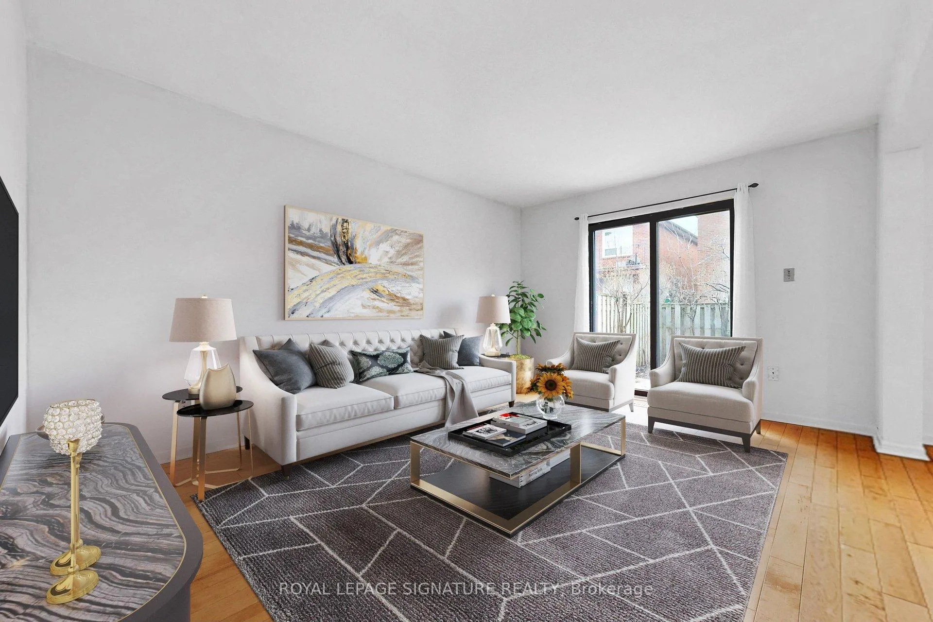 Photo 12 of 27 Rainthorpe Crescent, Scarborough, L'Amoreaux — HOMEH