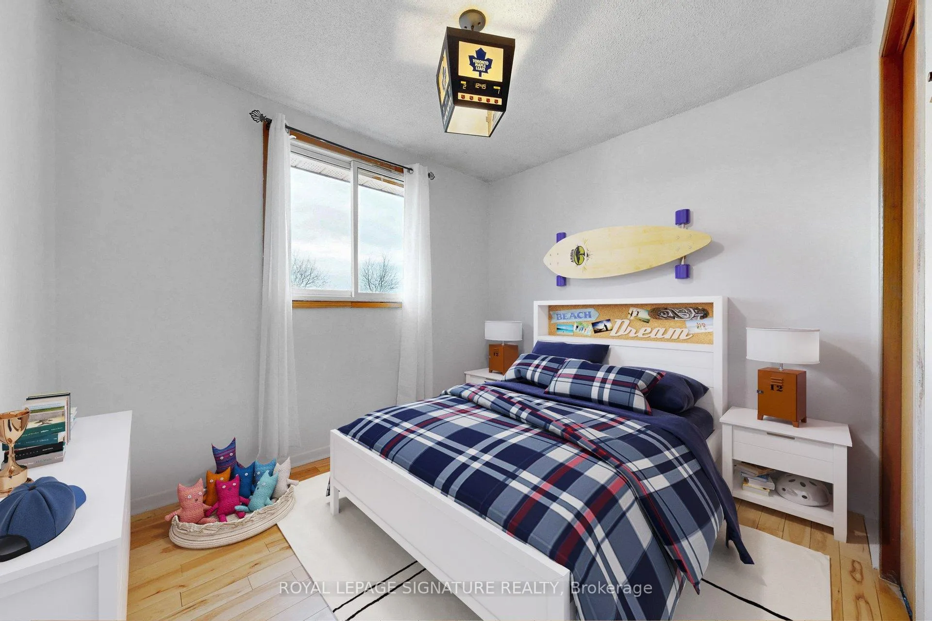 Photo 33 of 27 Rainthorpe Crescent, Scarborough, L'Amoreaux — HOMEH