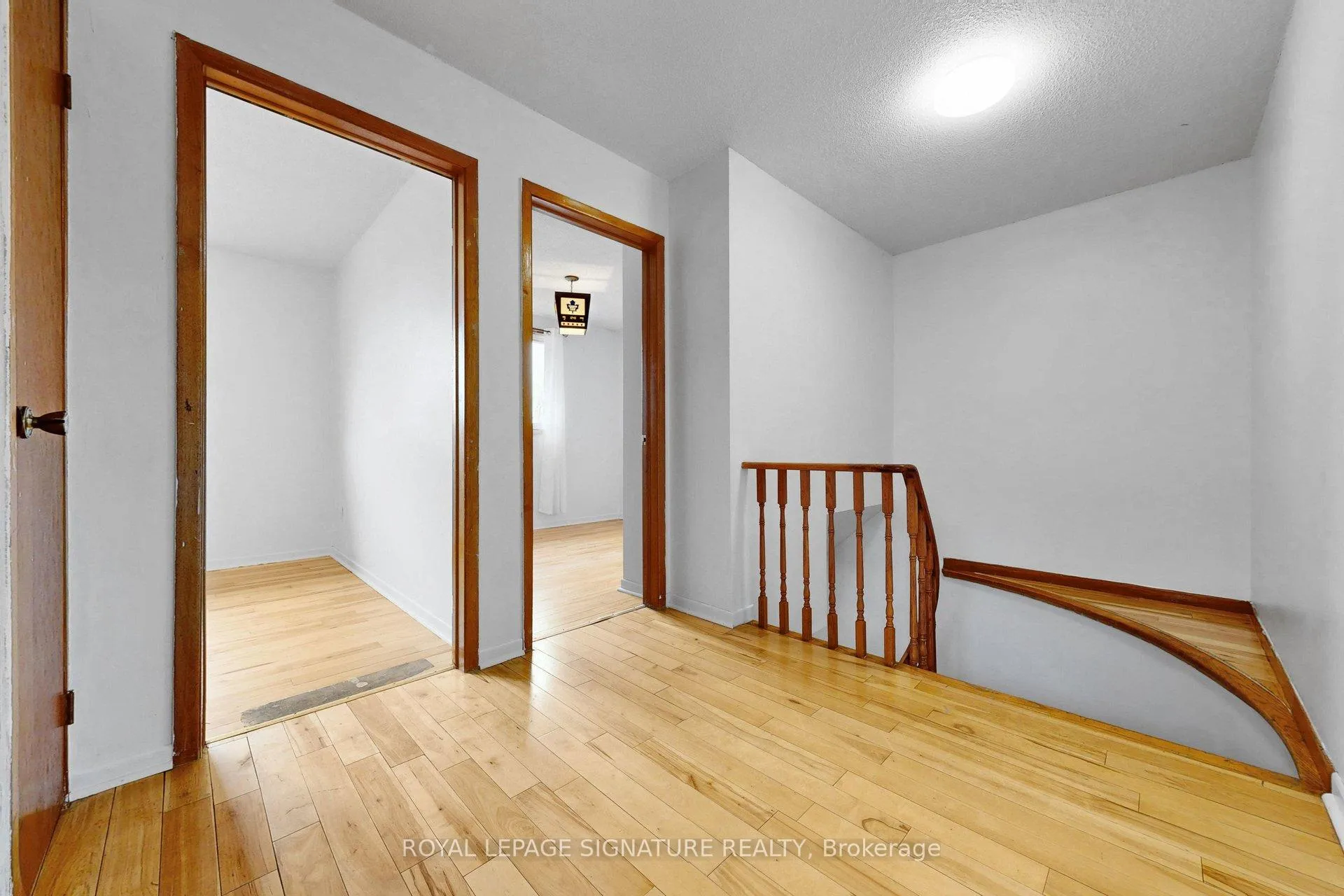 Photo 37 of 27 Rainthorpe Crescent, Scarborough, L'Amoreaux — HOMEH