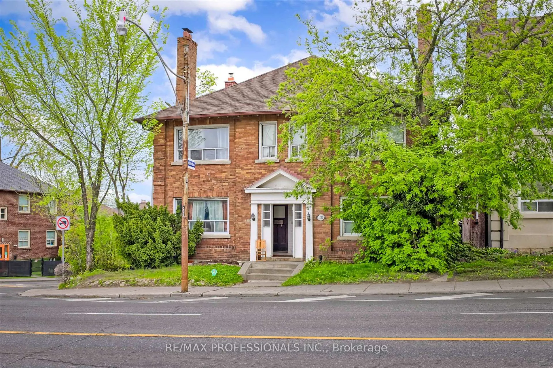 Photo 1 of 1131 &1131A Avenue Road, Toronto, Lawrence Park South — HOMEH