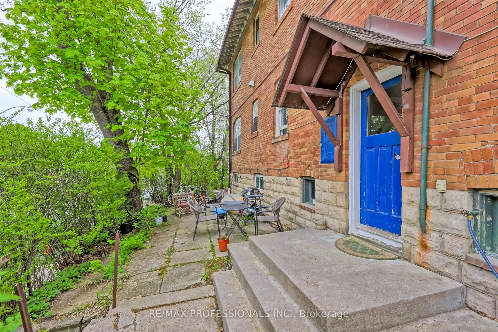 Photo 6 of 1131 &1131A Avenue Road, Toronto, Lawrence Park South — HOMEH