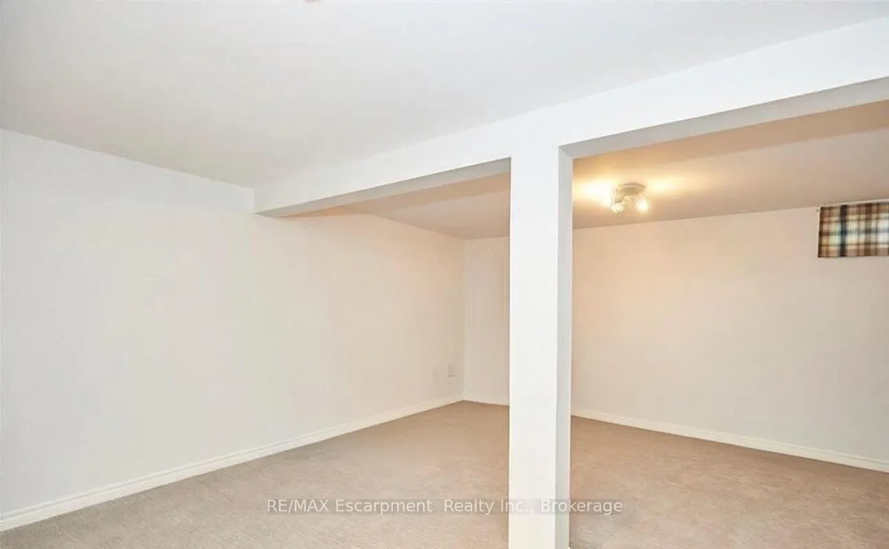 Photo 9 of Unit 6, 38 Elma Street, St. Catharines, Lakeport — HOMEH
