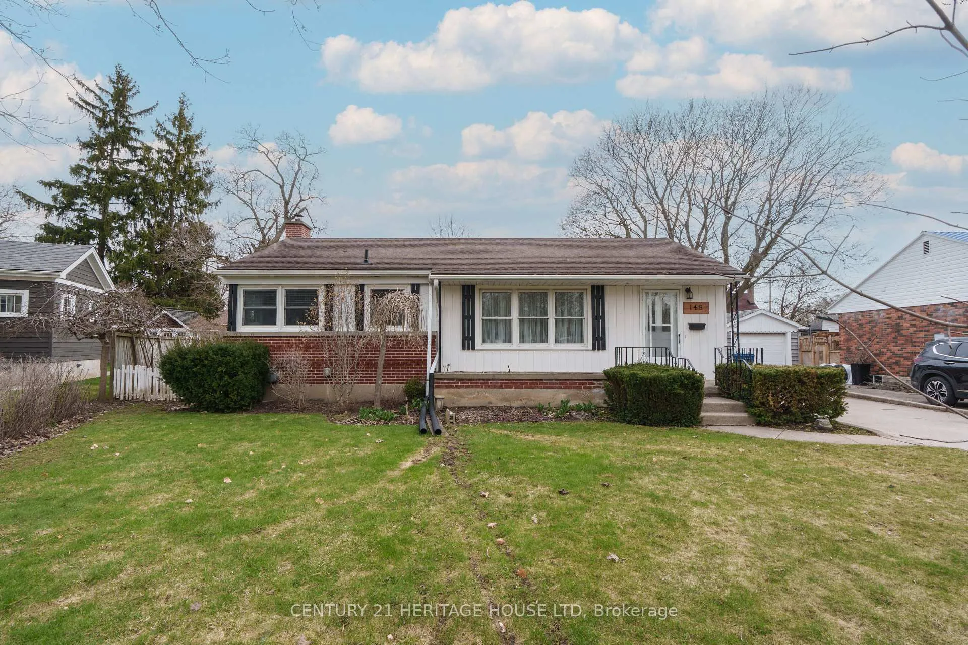 Photo 1 of 148 Glastonbury Crescent, Stratford — HOMEH