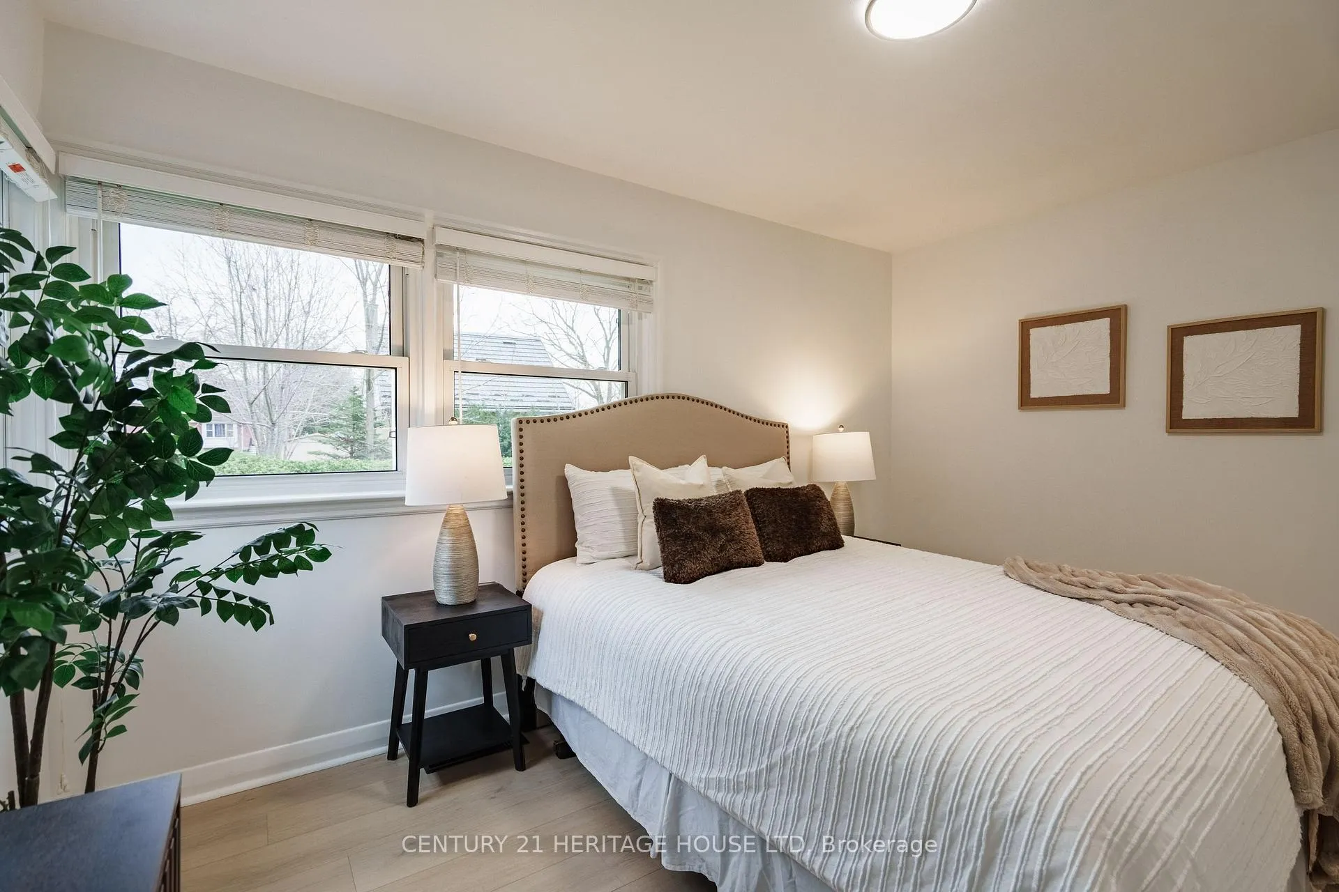 Photo 9 of 148 Glastonbury Crescent, Stratford — HOMEH