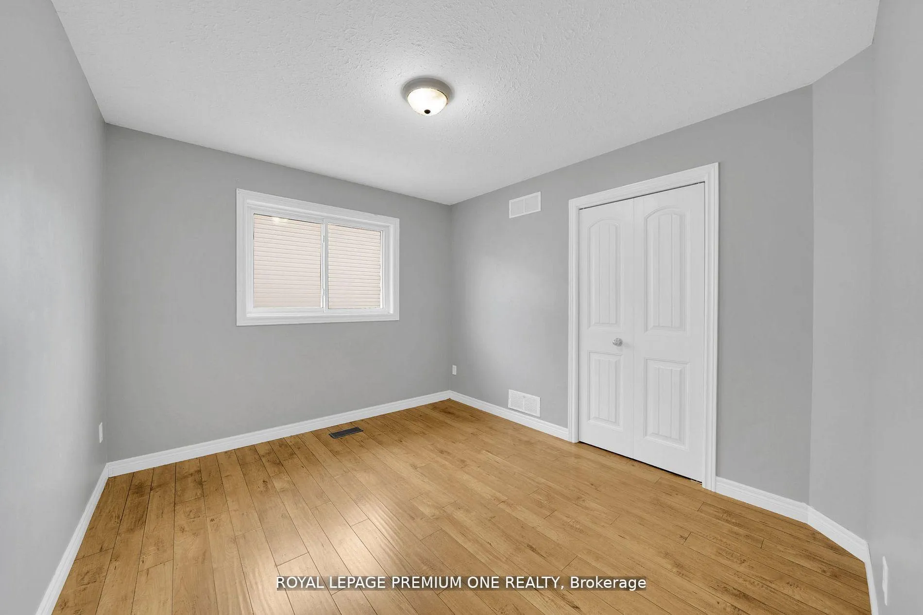 Photo 16 of 269 Berry Street, Shelburne — HOMEH