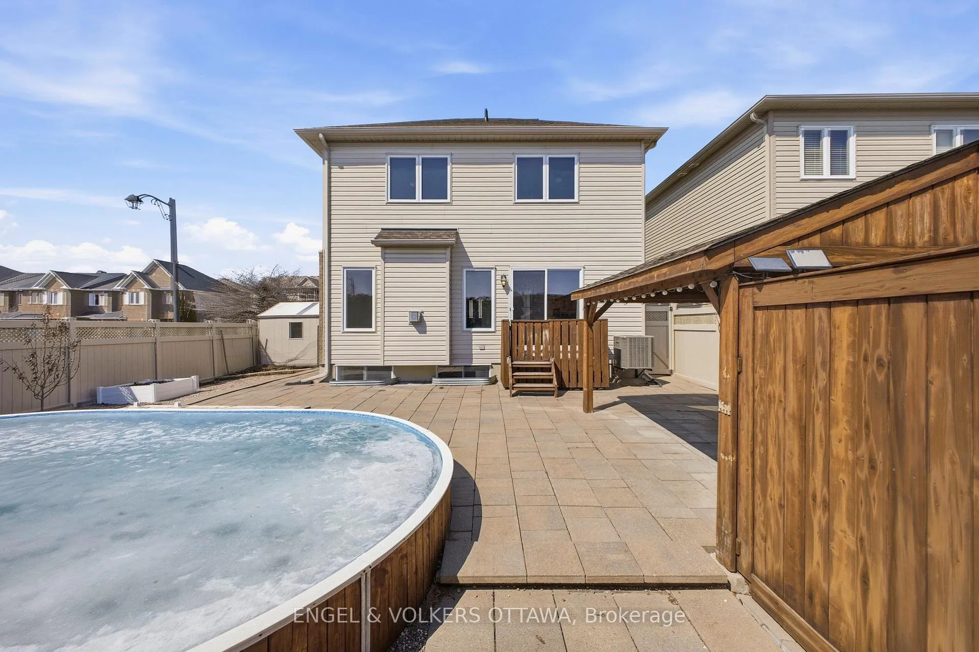Photo 19 of 234 Branthaven Street, Ottawa, Avalon East — HOMEH