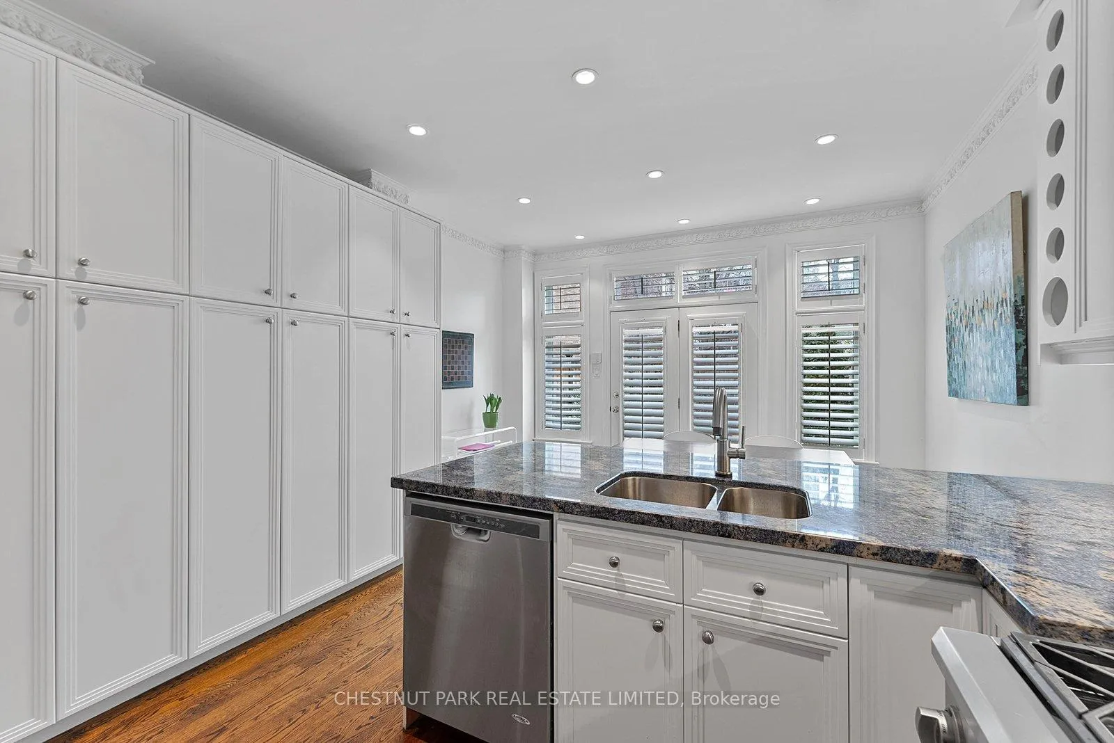 Photo 8 of 21 Castlefield Avenue, Toronto, Yonge-Eglinton — HOMEH