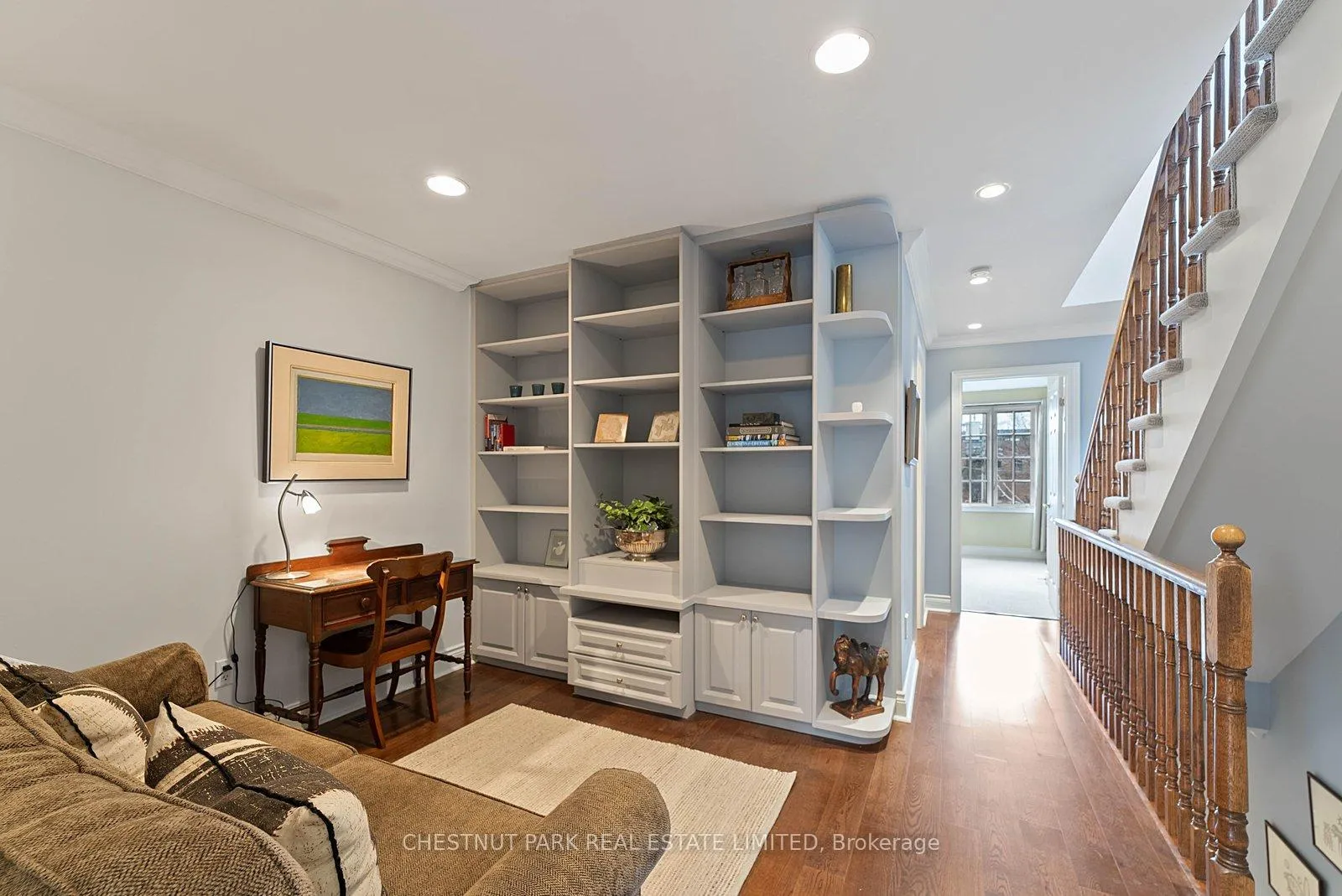 Photo 16 of 21 Castlefield Avenue, Toronto, Yonge-Eglinton — HOMEH