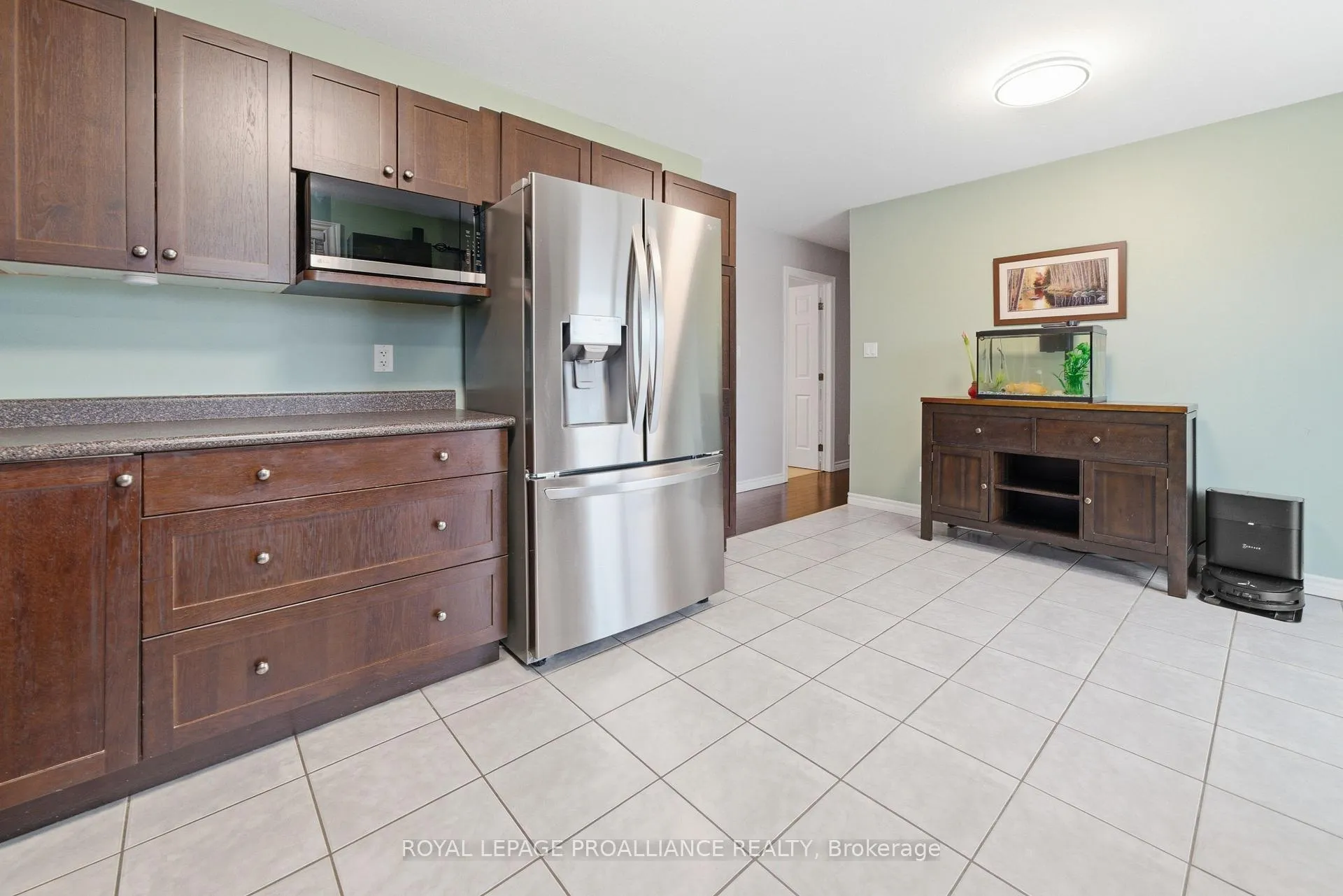 Photo 15 of 29 Ridgeview Lane, Quinte West, Sidney Ward — HOMEH