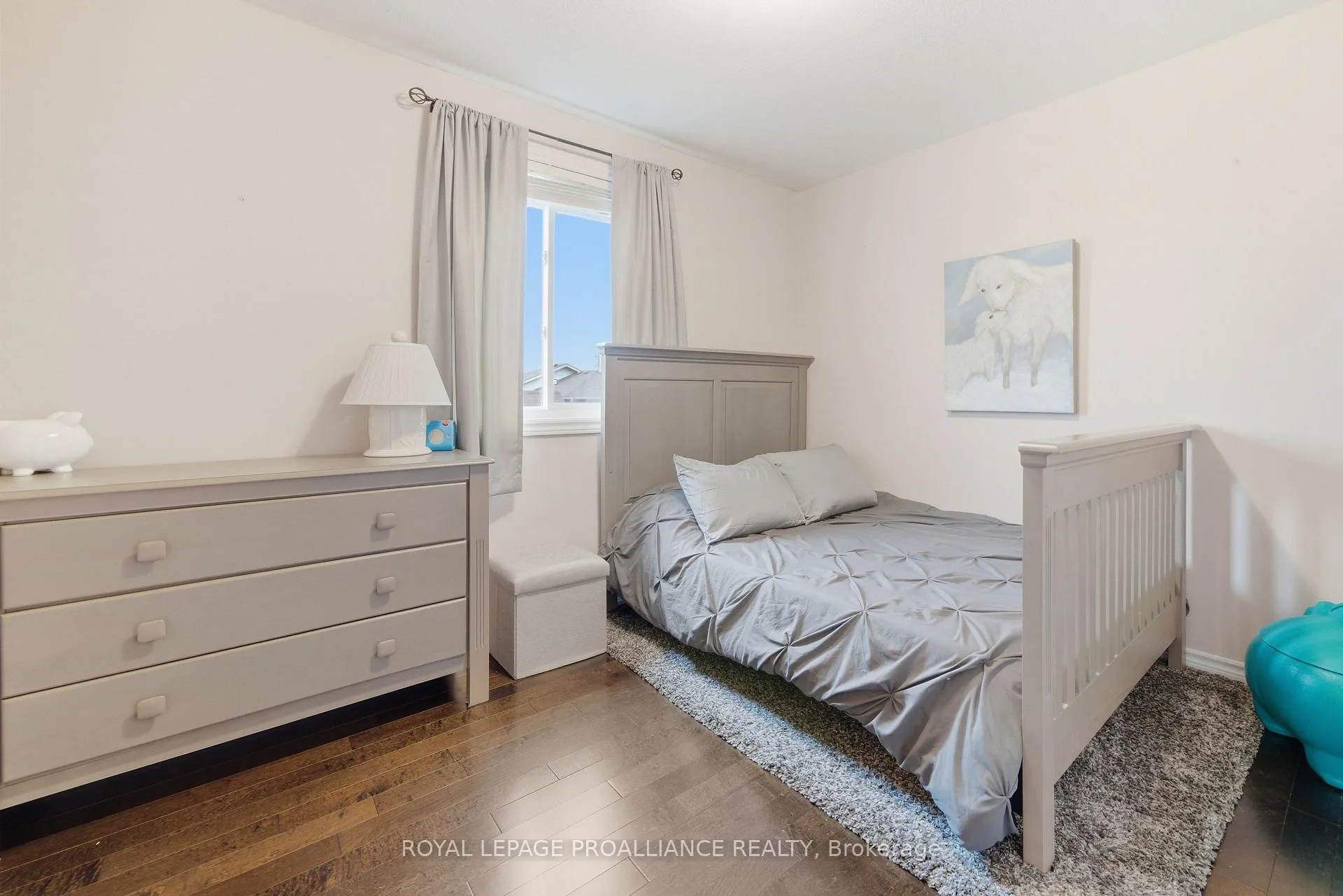 Photo 19 of 29 Ridgeview Lane, Quinte West, Sidney Ward — HOMEH
