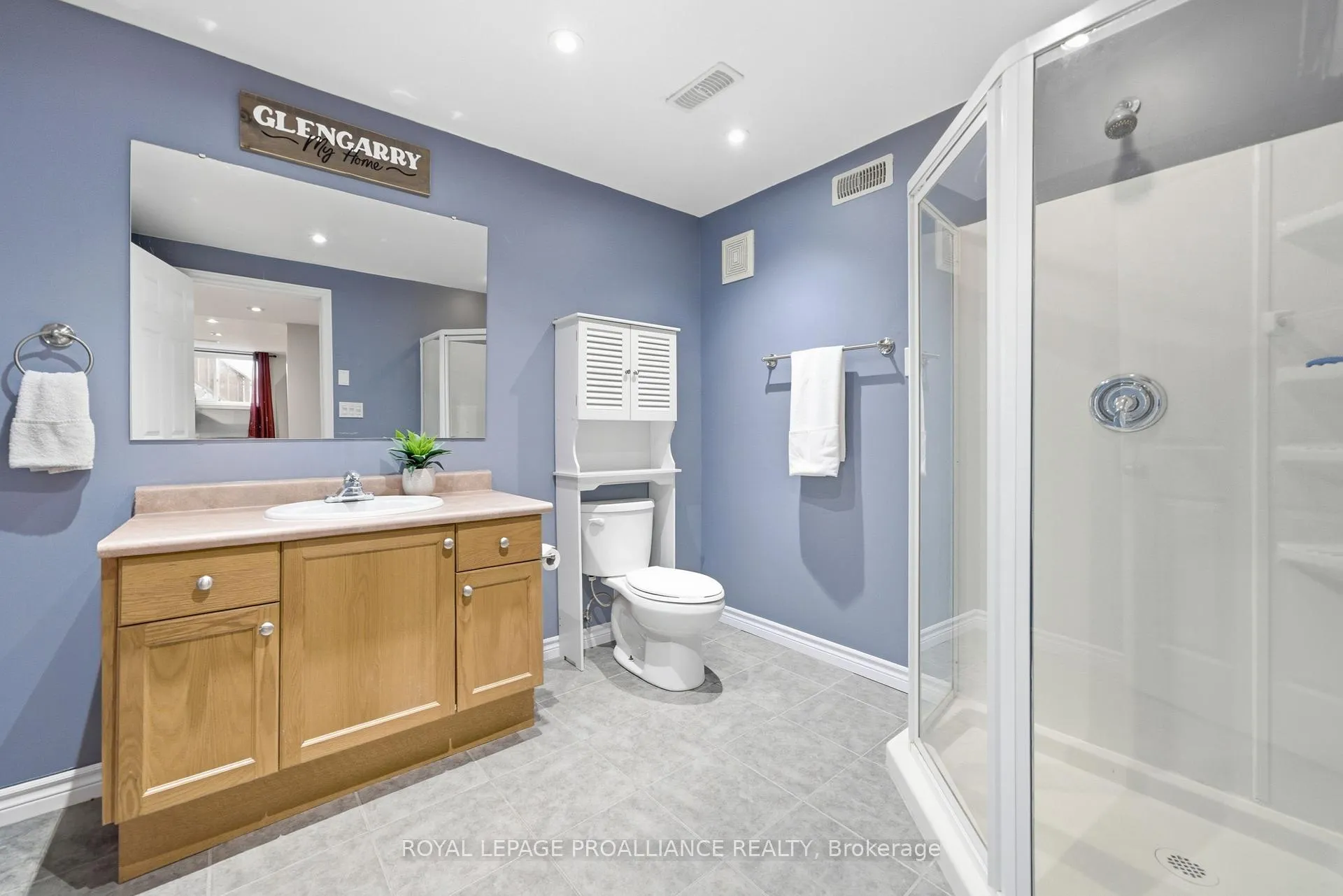 Photo 30 of 29 Ridgeview Lane, Quinte West, Sidney Ward — HOMEH