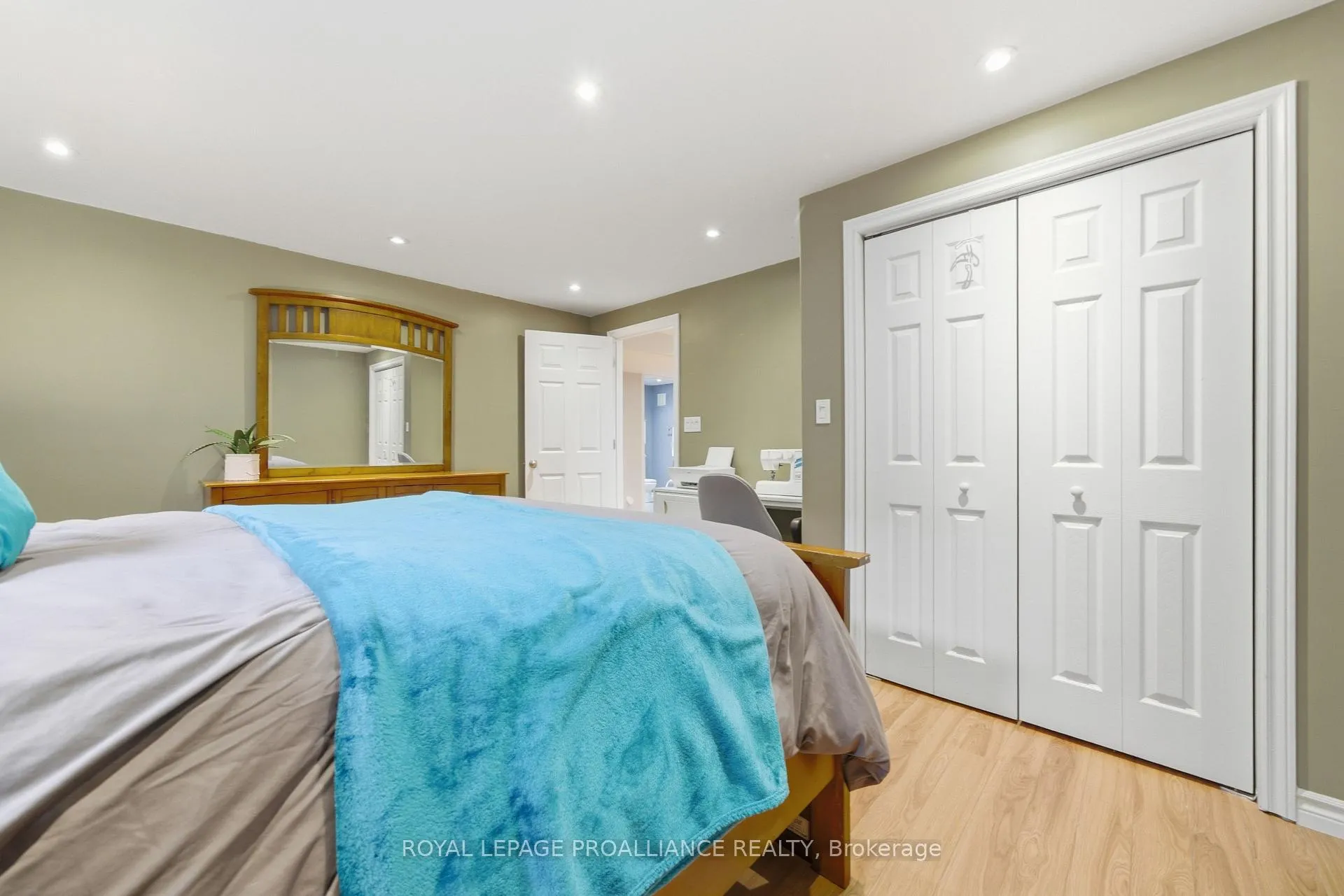 Photo 34 of 29 Ridgeview Lane, Quinte West, Sidney Ward — HOMEH