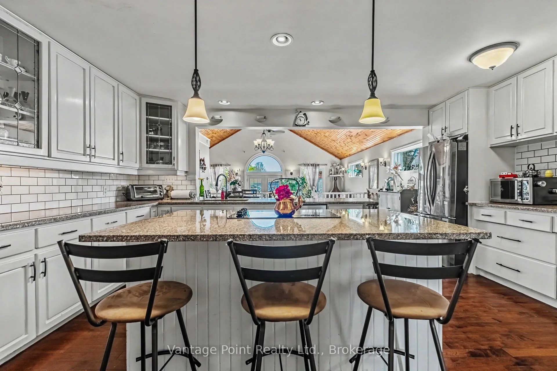 Photo 6 of 113 Glenwood Place, West Grey — HOMEH