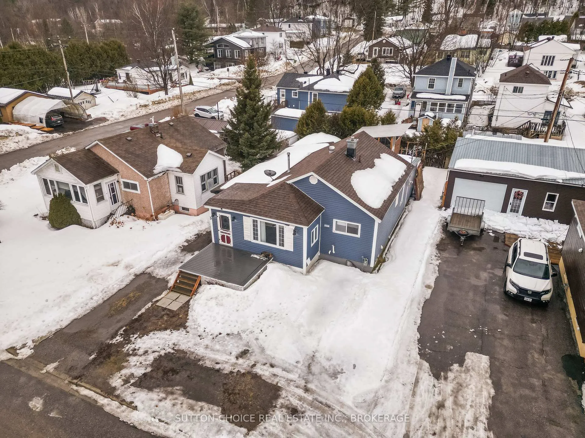 Photo 2 of 3 Pine Street, Unorganized Townships, Thorne — HOMEH