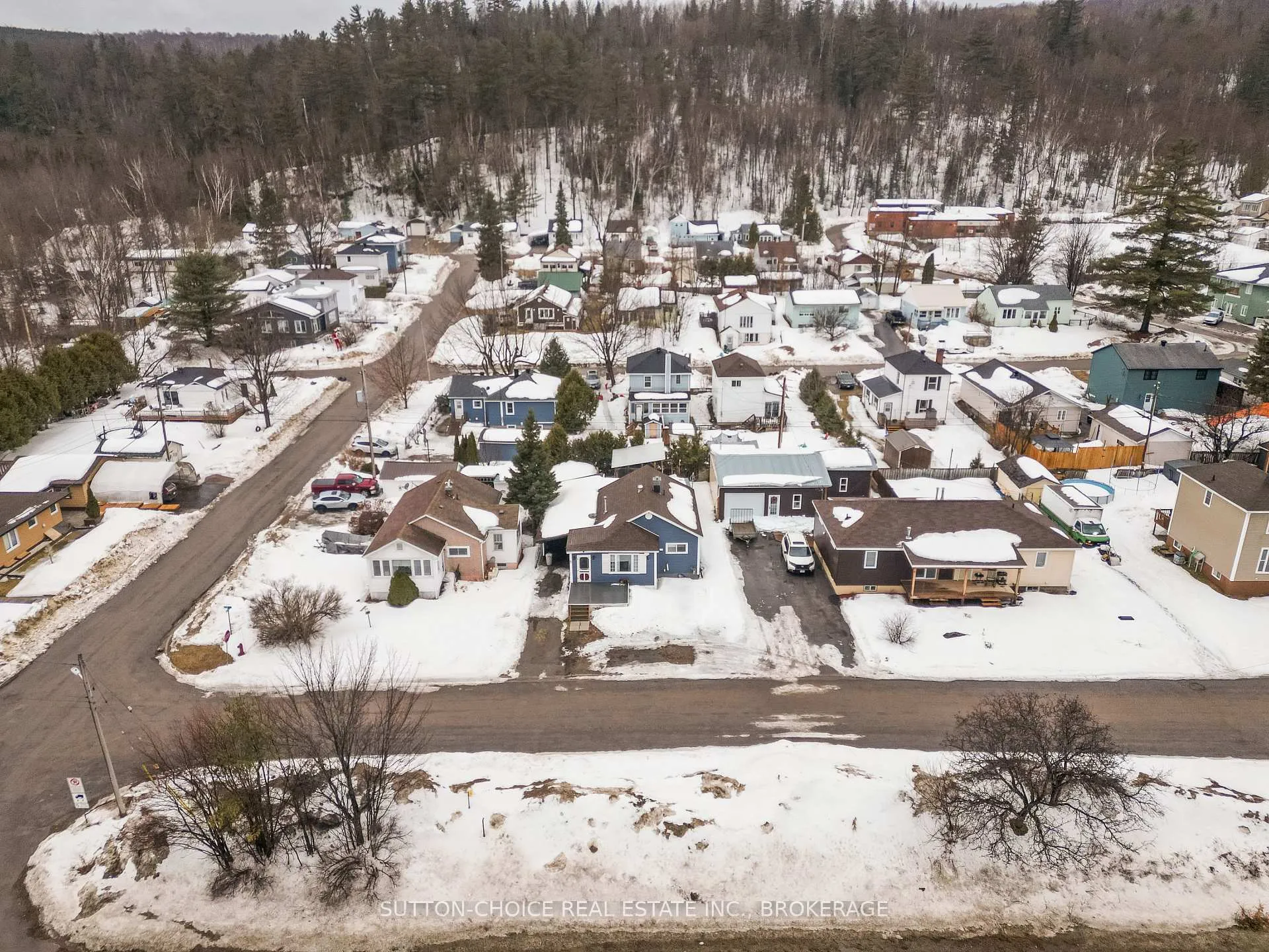Photo 32 of 3 Pine Street, Unorganized Townships, Thorne — HOMEH