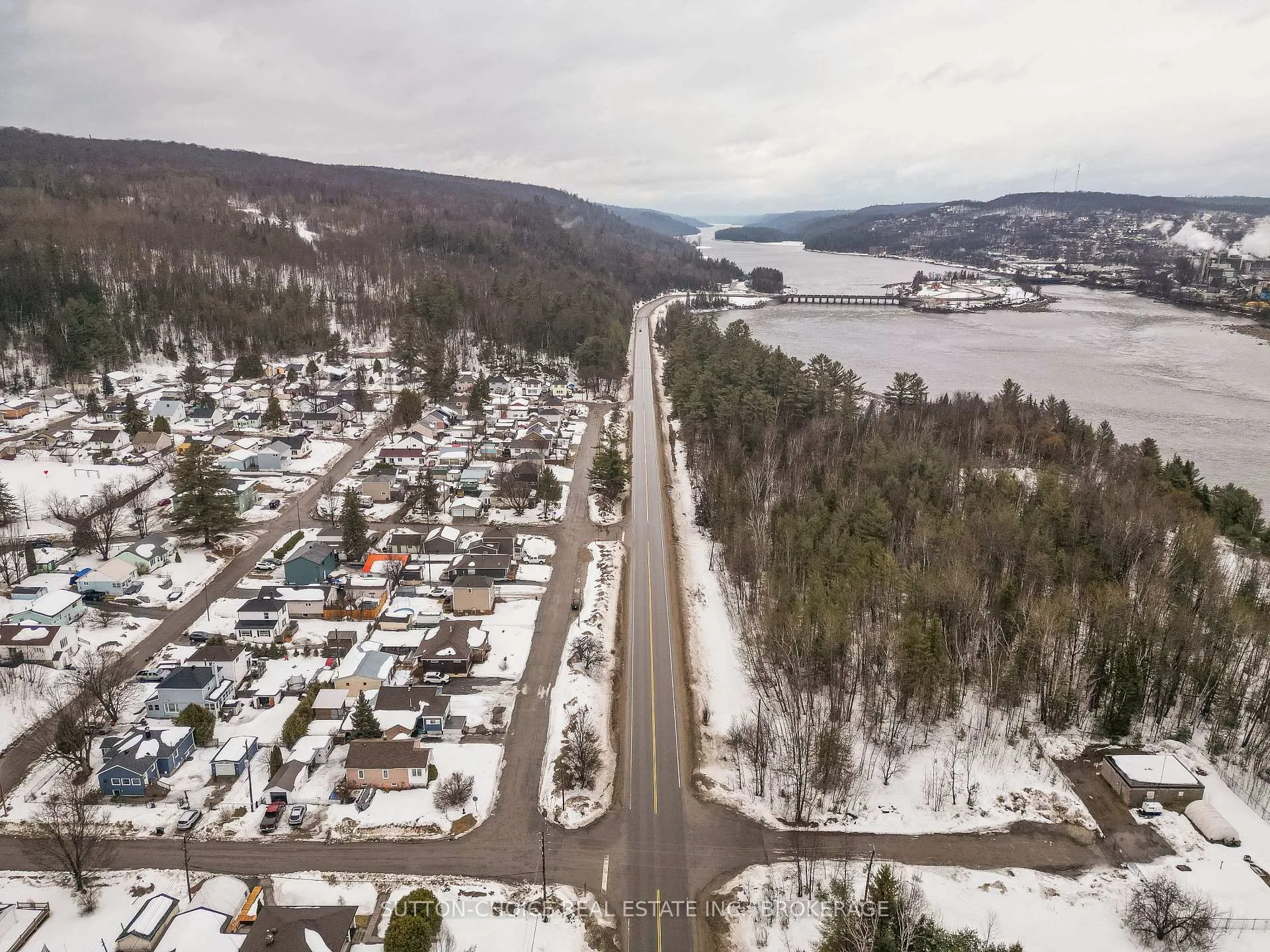 Photo 35 of 3 Pine Street, Unorganized Townships, Thorne — HOMEH