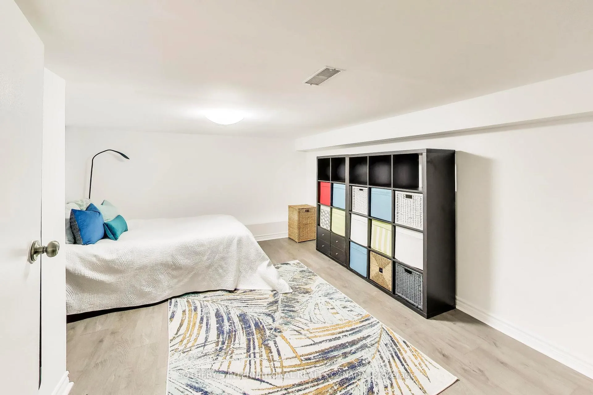 Photo 19 of 302 Boon Avenue, Toronto, Caledonia-Fairbank — HOMEH