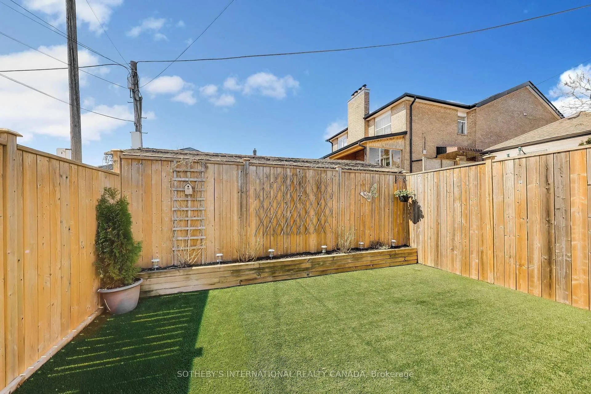 Photo 28 of 302 Boon Avenue, Toronto, Caledonia-Fairbank — HOMEH