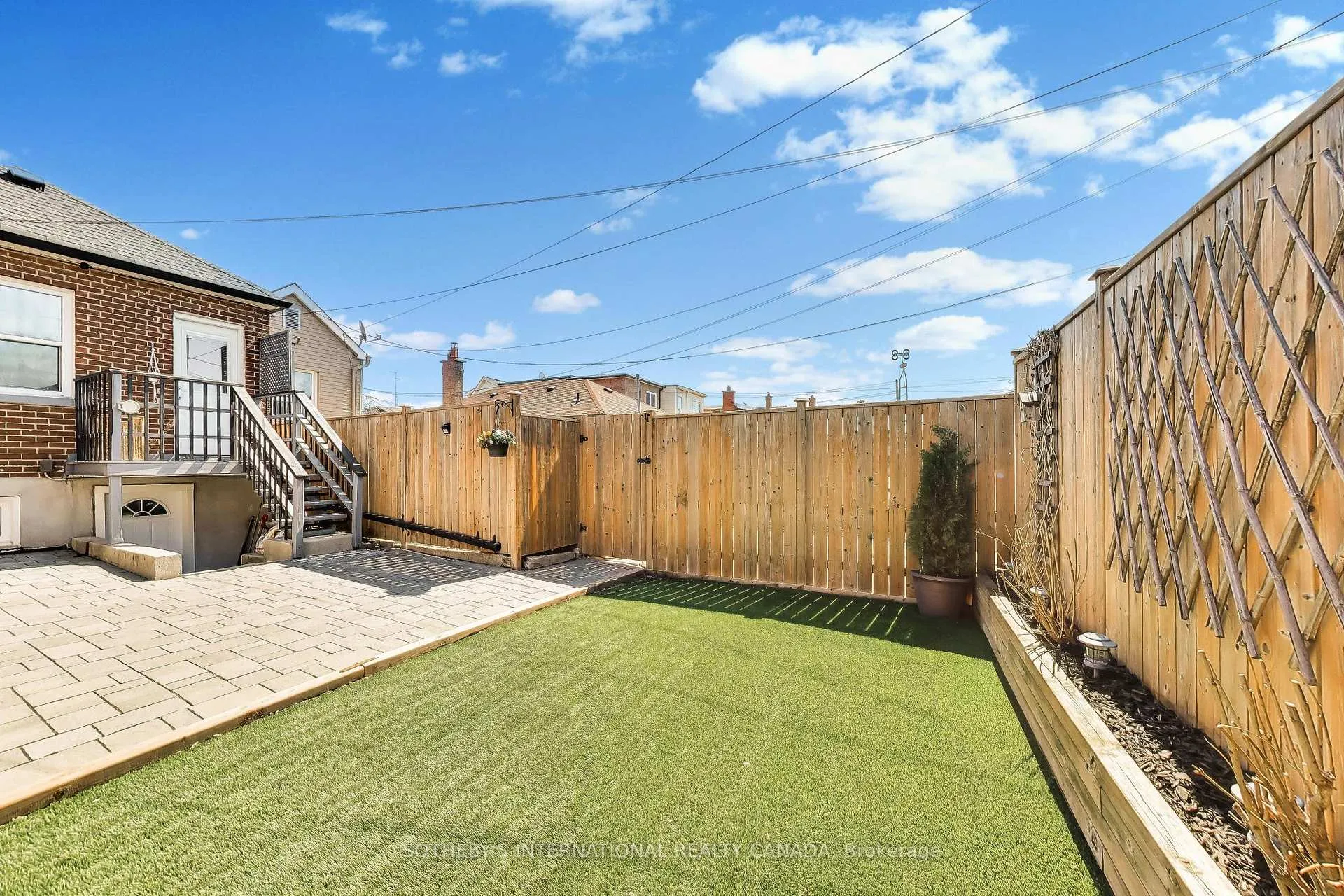 Photo 29 of 302 Boon Avenue, Toronto, Caledonia-Fairbank — HOMEH