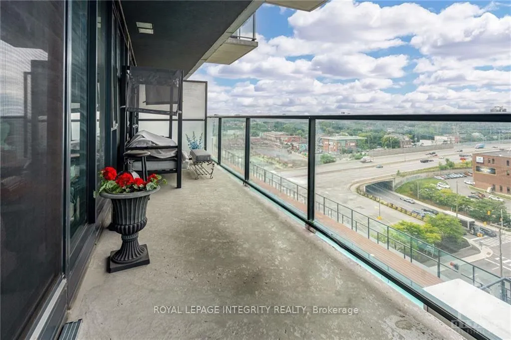 Photo 5 of Unit 1006, 203 Catherine Street, Ottawa, Ottawa Centre — HOMEH